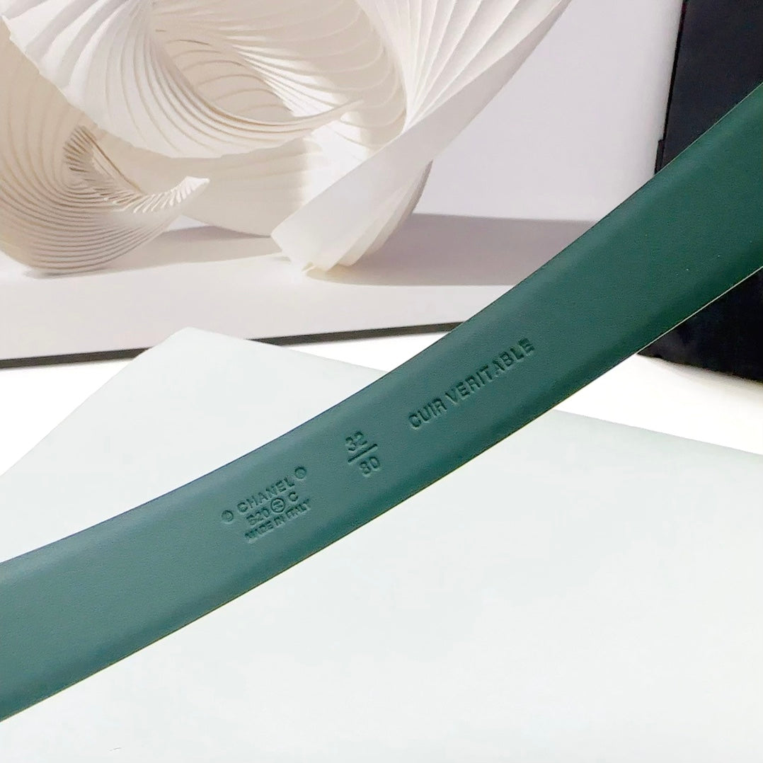 CC 30MM BELT IN GREEN FOREST CALFSKIN METAL HARDWARE - 30