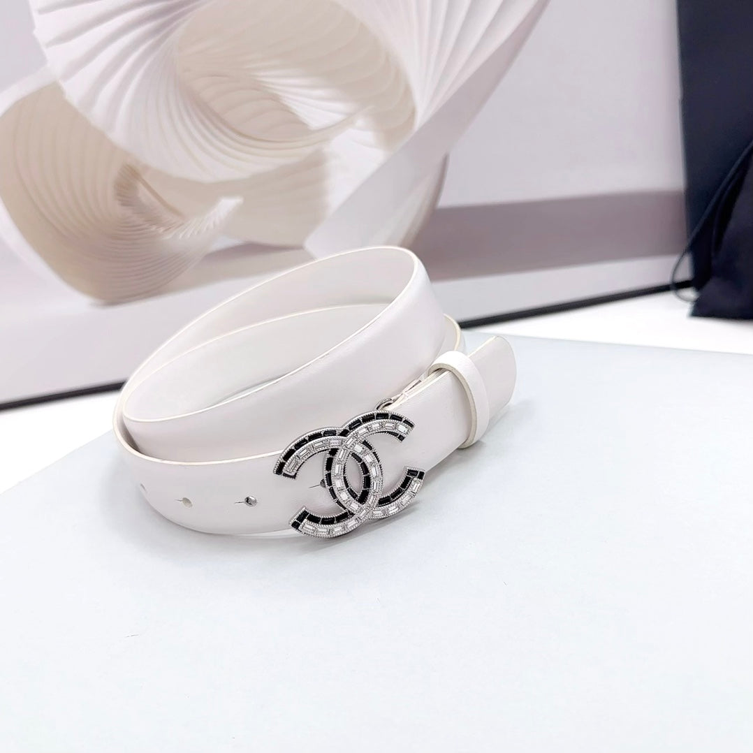 CC 30MM BELT IN WHITE CALFSKIN METAL HARDWARE - 30