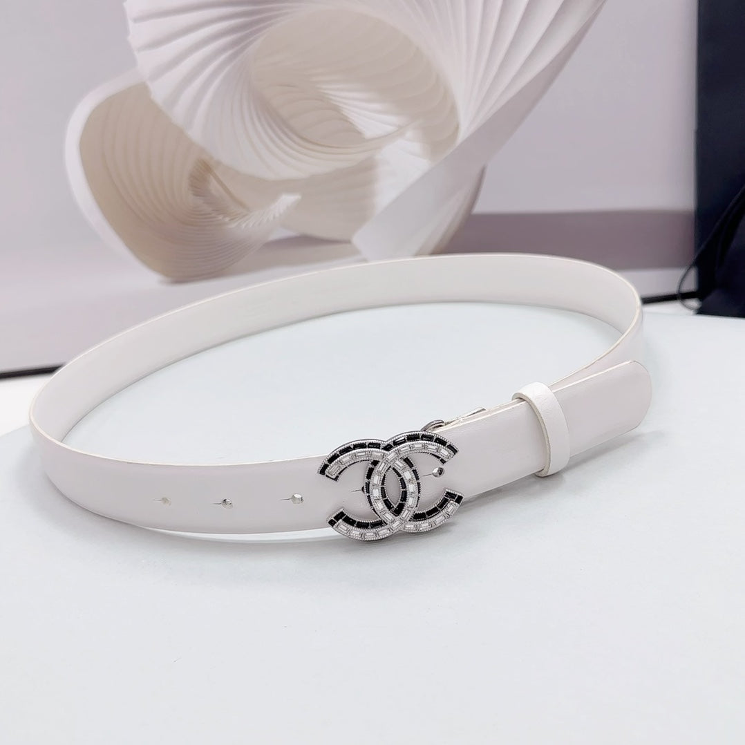 CC 30MM BELT IN WHITE CALFSKIN METAL HARDWARE - 30