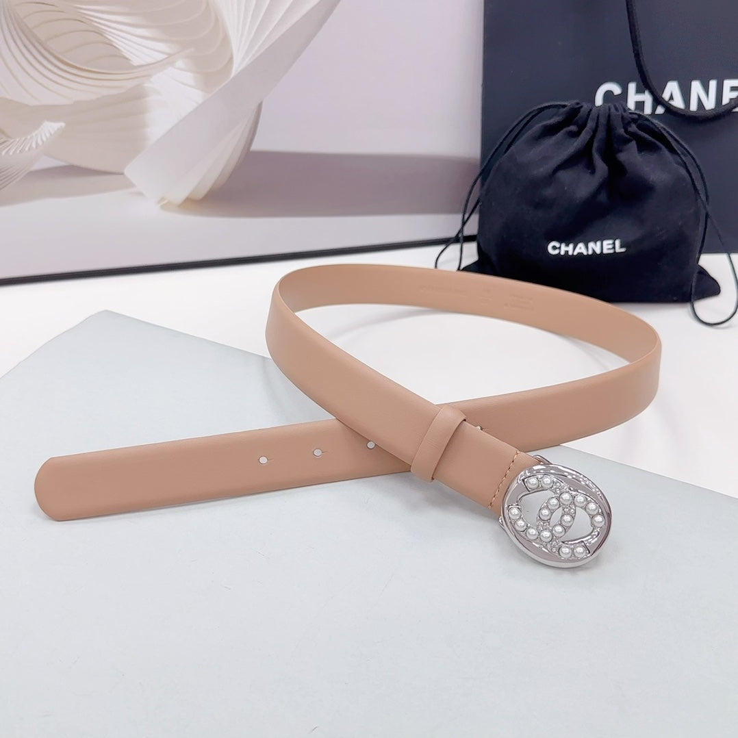 CC 30MM BELT IN DESERT SAND CALFSKIN SILVER HARDWARE ATTACH PEARLS - 30