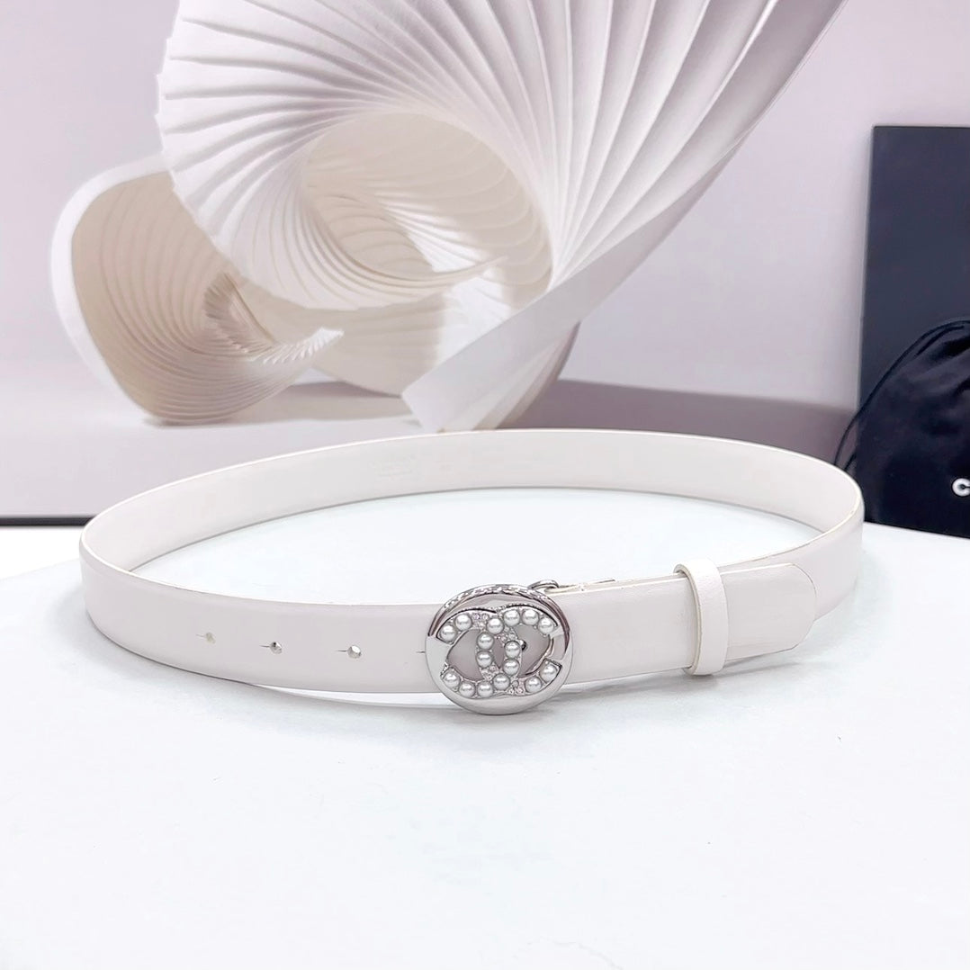 CC 30MM BELT IN WHITE CALFSKIN SILVER HARDWARE ATTACH PEARLS - 30