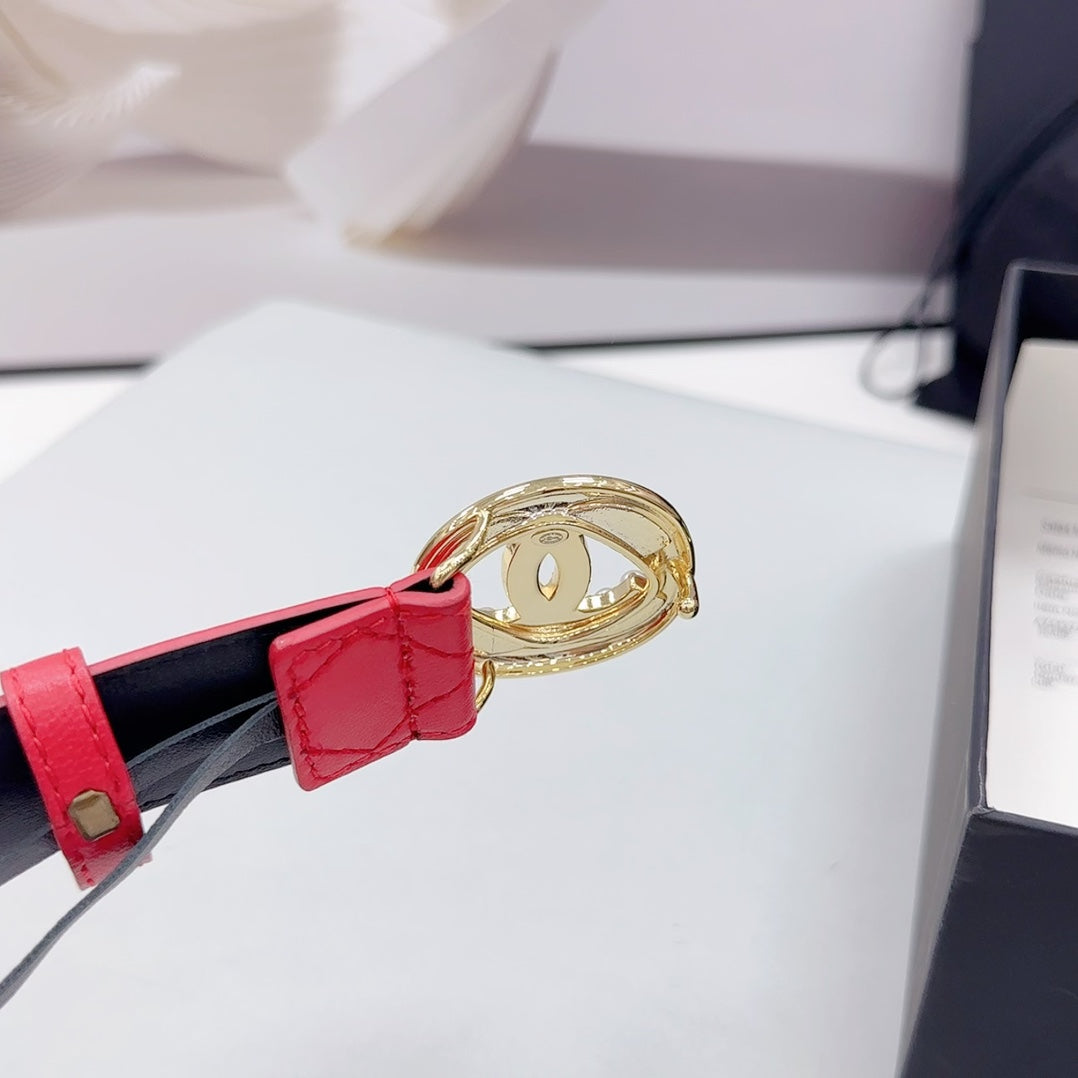 CC 30MM BELT IN CHERRY RED CALFSKIN GOLD HARDWARE ATTACH PEARLS - 30