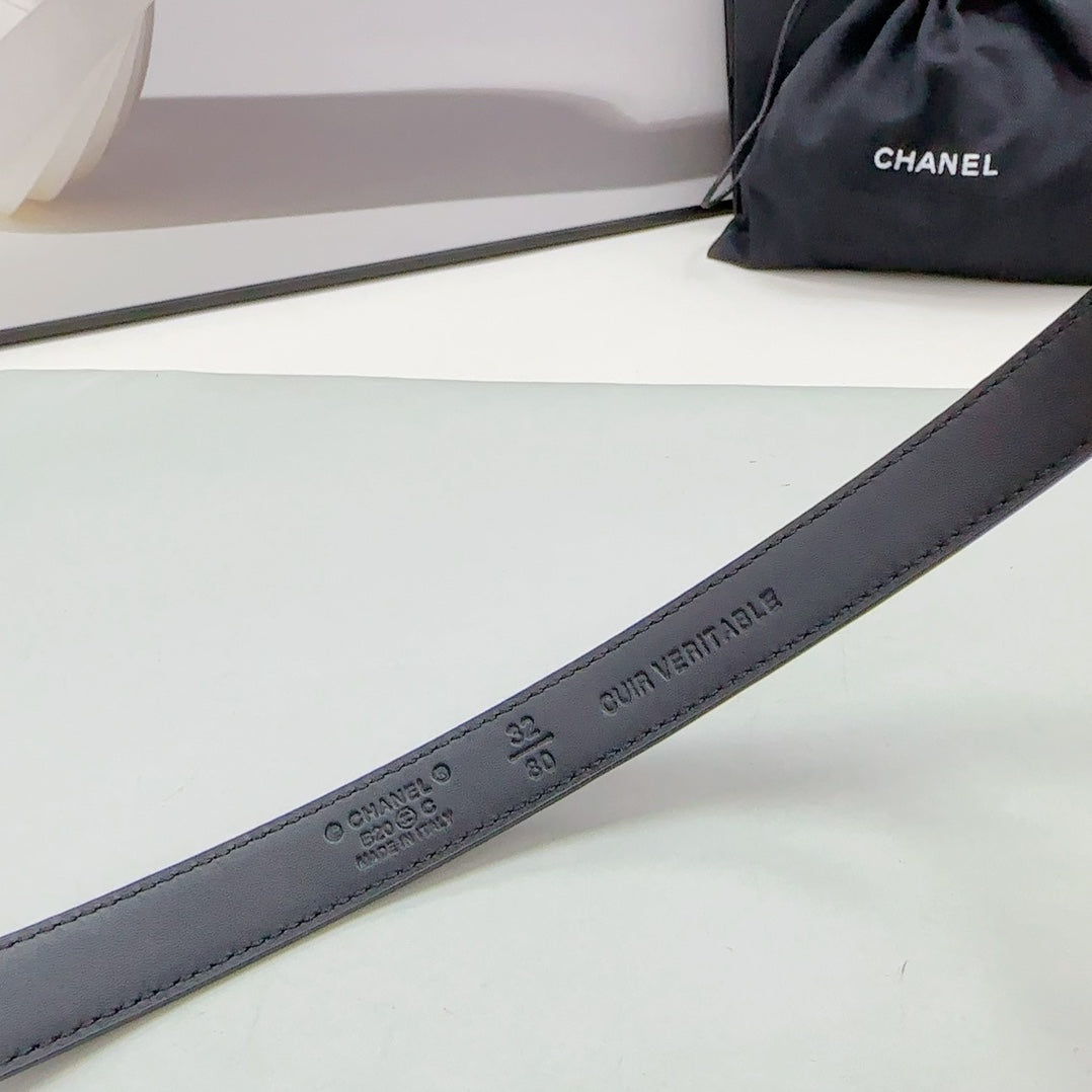 CC BELT 20 MM IN BLACK CALFSKIN GOLD HARDWARE - 30