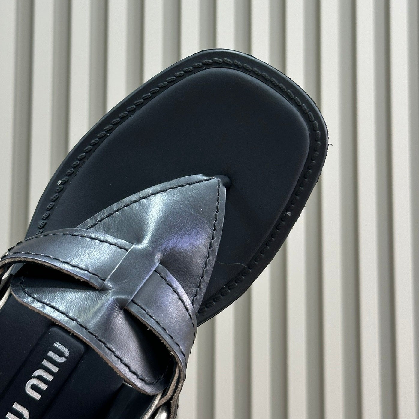 Sandals Black Retro Sheepskin - 35
