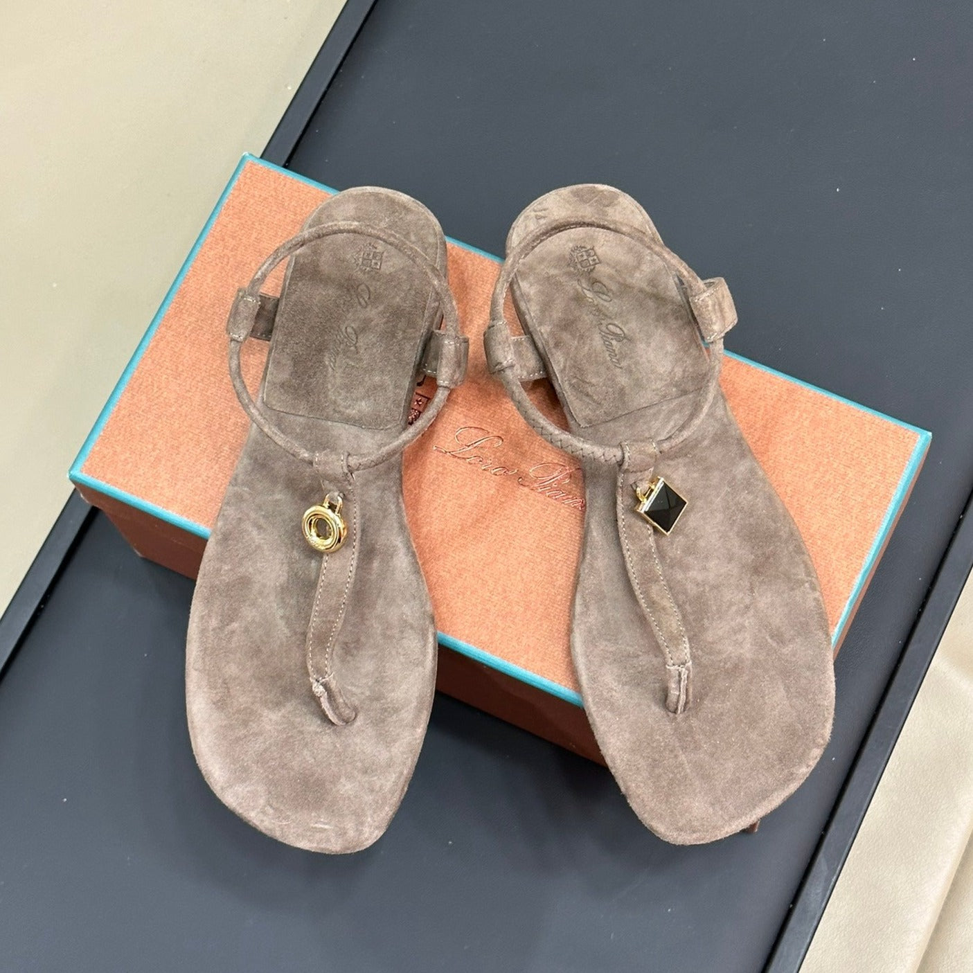 Loro Piana Medium Gray Mindil Sandal In Leather - 35