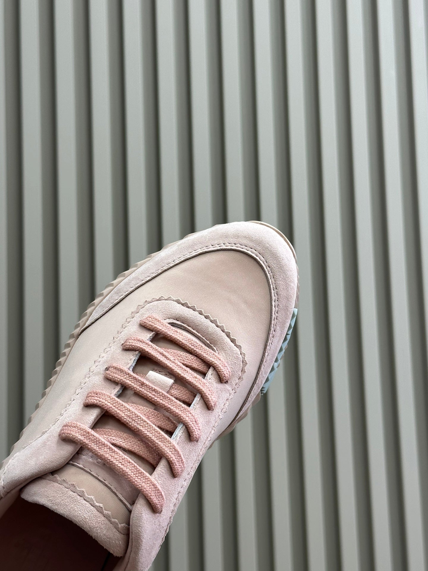 BOUNCING SNEAKERS LIGHT PINK CALFSKIN - 35