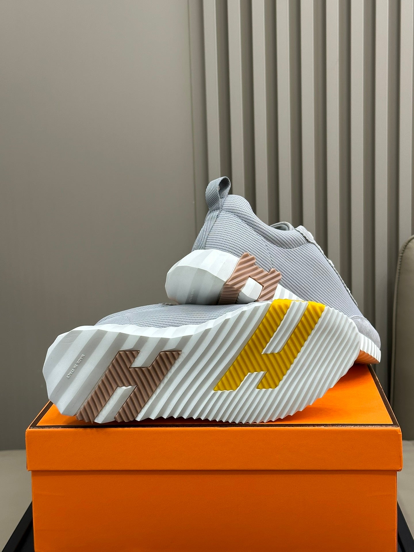 BOUNCING SNEAKERS LIGHT GRAY CALFSKIN - 35