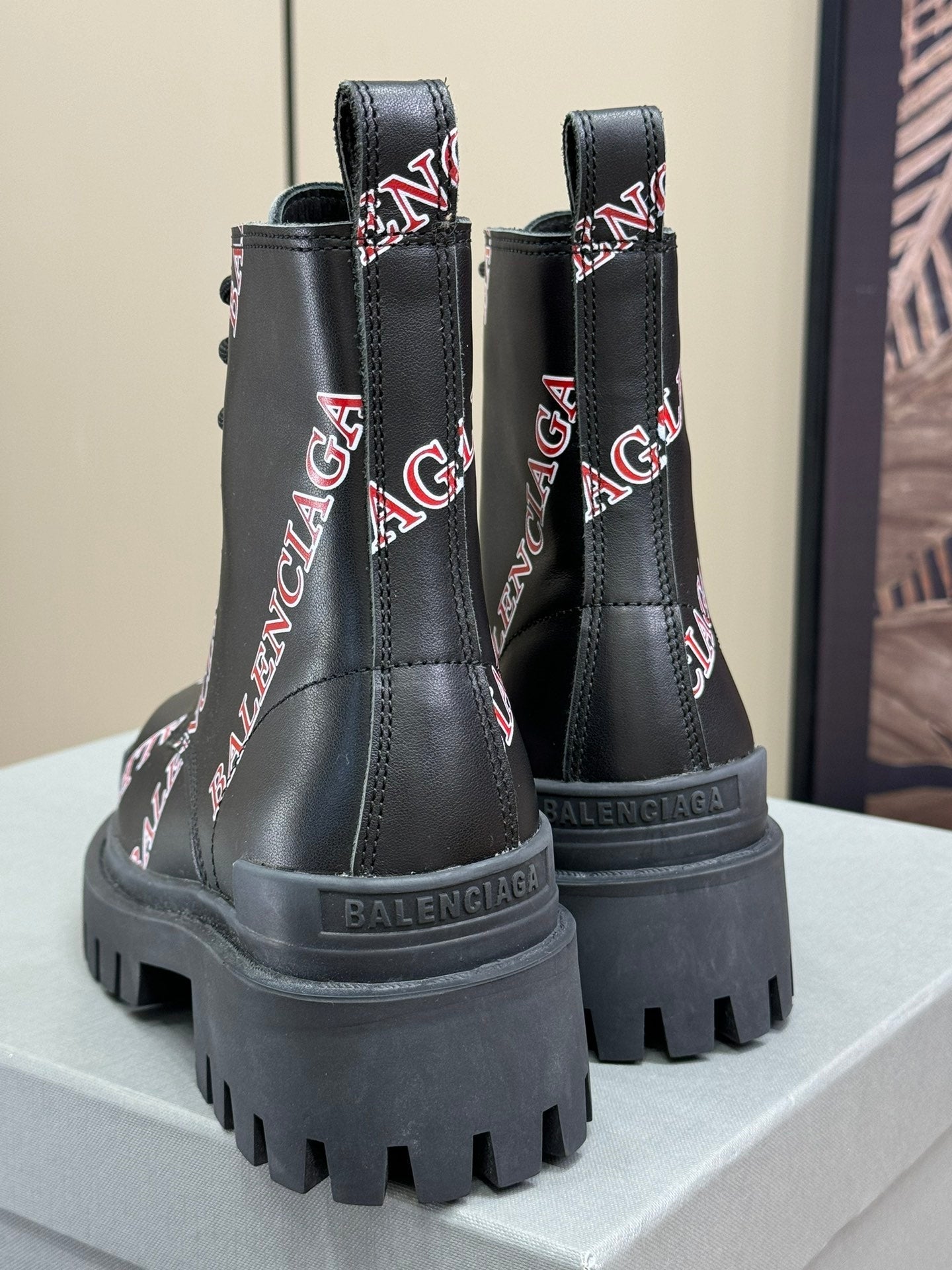 CHUNKY BOOTS IN BLACK SMOOTH CALFSKIN RED LOGO PRINT - 35