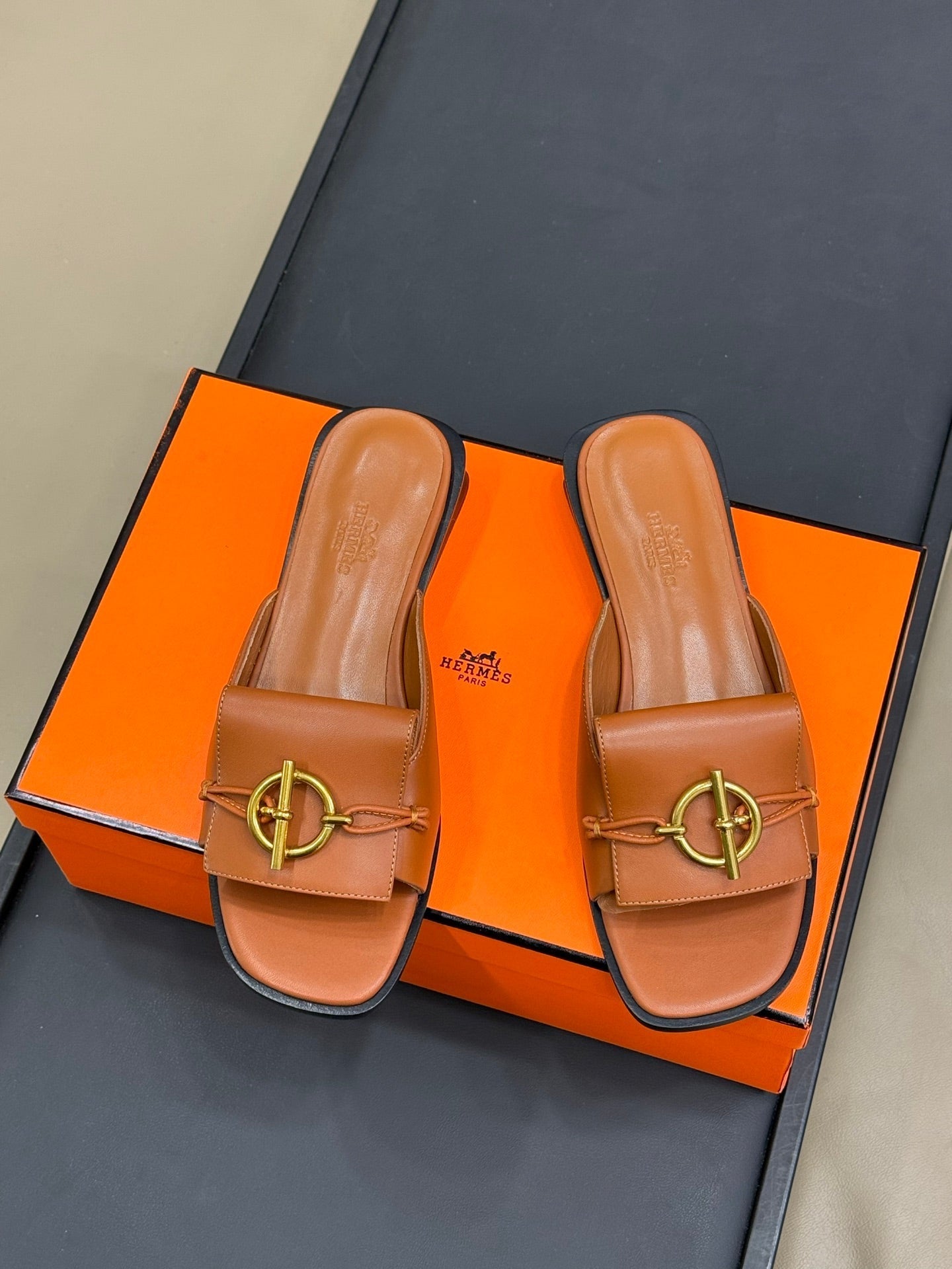 ISLE SANDAL IN BRONZE BROWN CALFSKIN - 35 / 1 cm