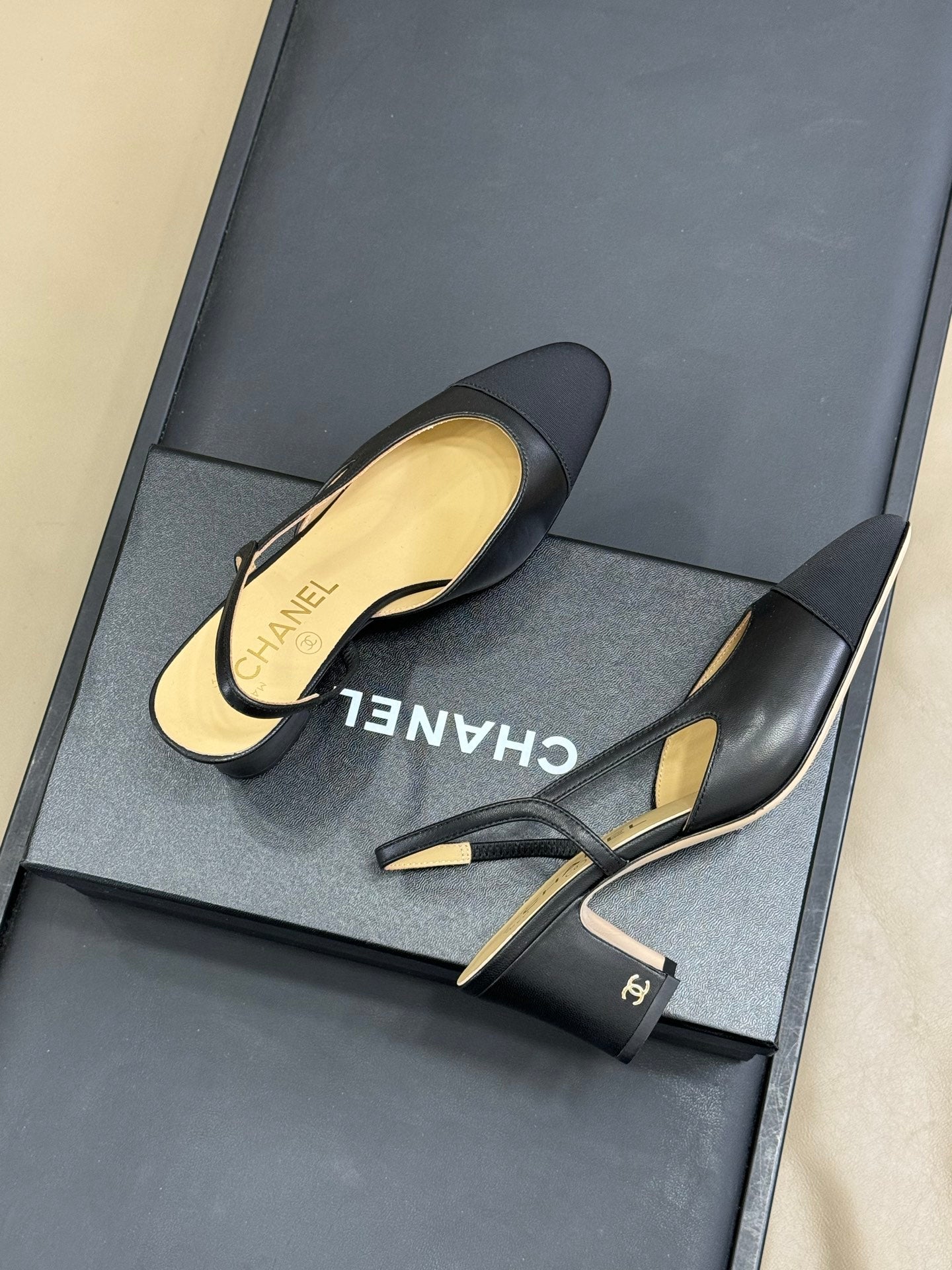 CC CLASSIC SLINGBACK BLACK BEIGE GOATSKIN BLACK GROSGRAIN - 35 / 20mm