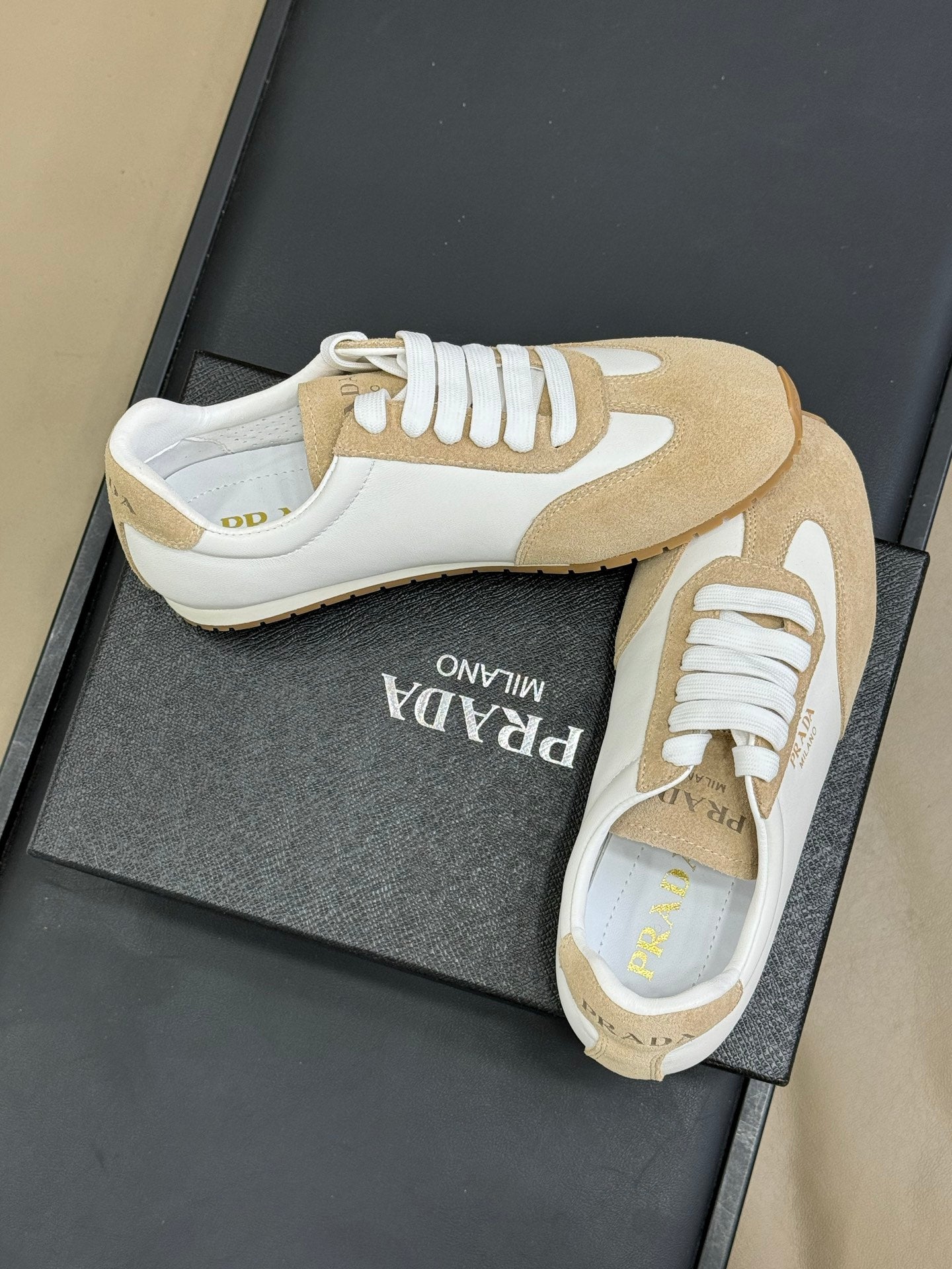 PRADA 25S SNEAKER IN WHITE MIX DARK BEIGE SUEDE STYLE 2 - 35