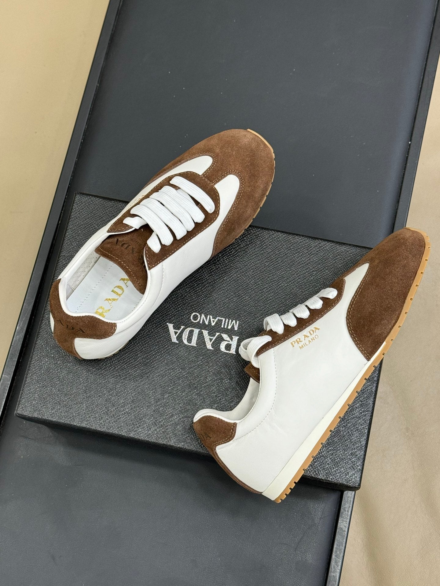 PRADA 25S SNEAKER IN WHITE MIX BROWN SUEDE STYLE 1 - 35