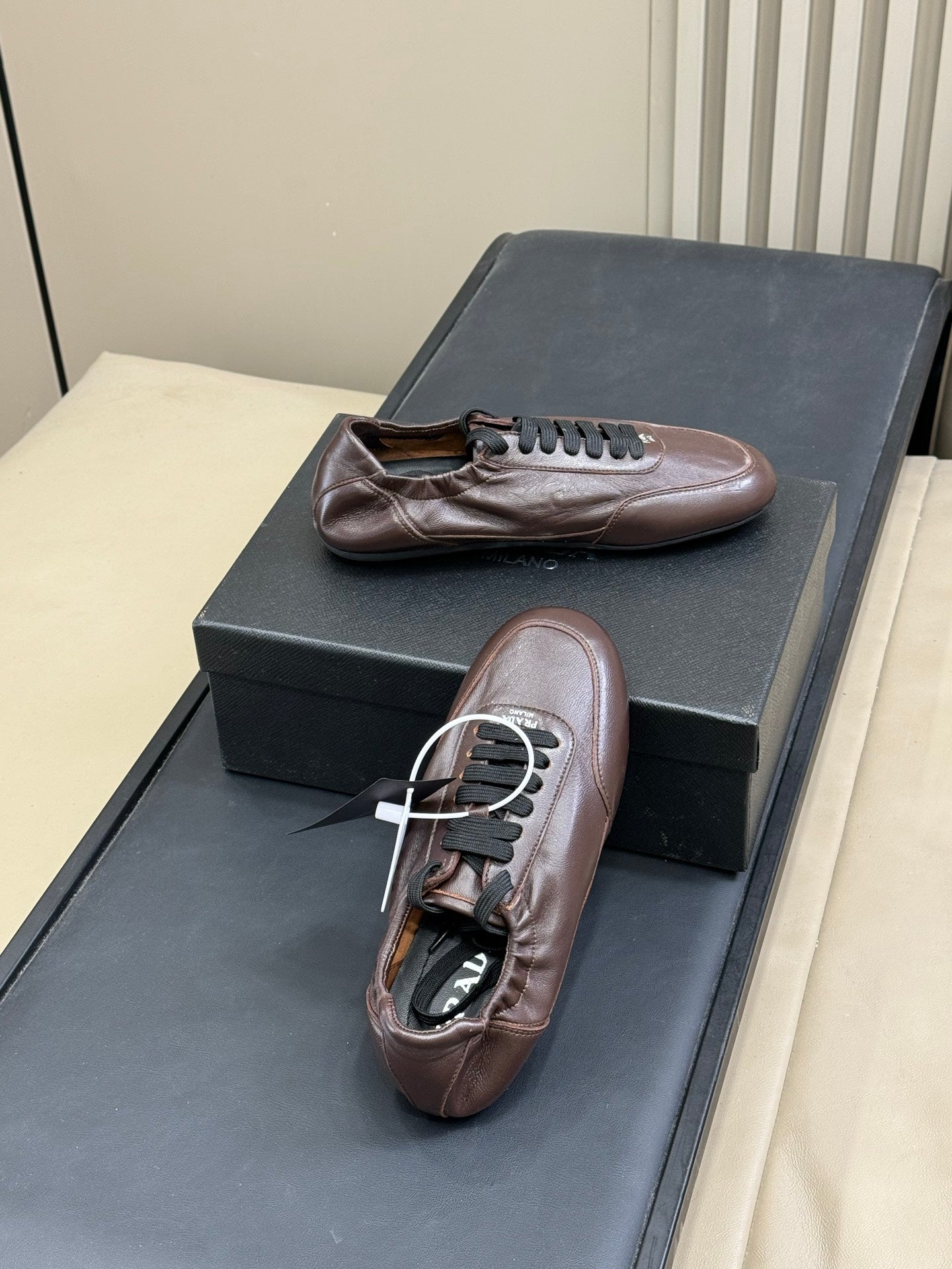 PRADA 25S COLLAPSE FLAT SHOES IN DARK BROWN CALFSKIN - 35