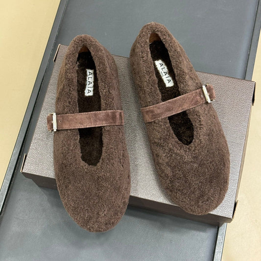 ALAIA 25S COZY MARY JANE SHEARLING FLATS IN DARK BROWN - 35