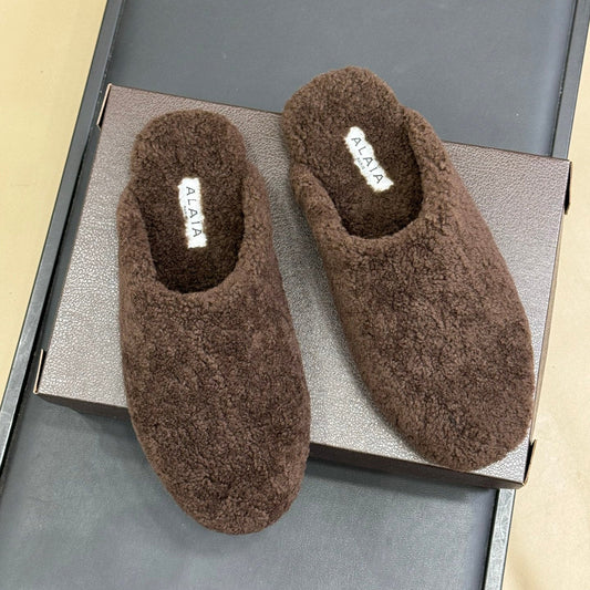 ALAIA 25S SHEARLING COZY SLIPPERS IN DARK BROWN - 35