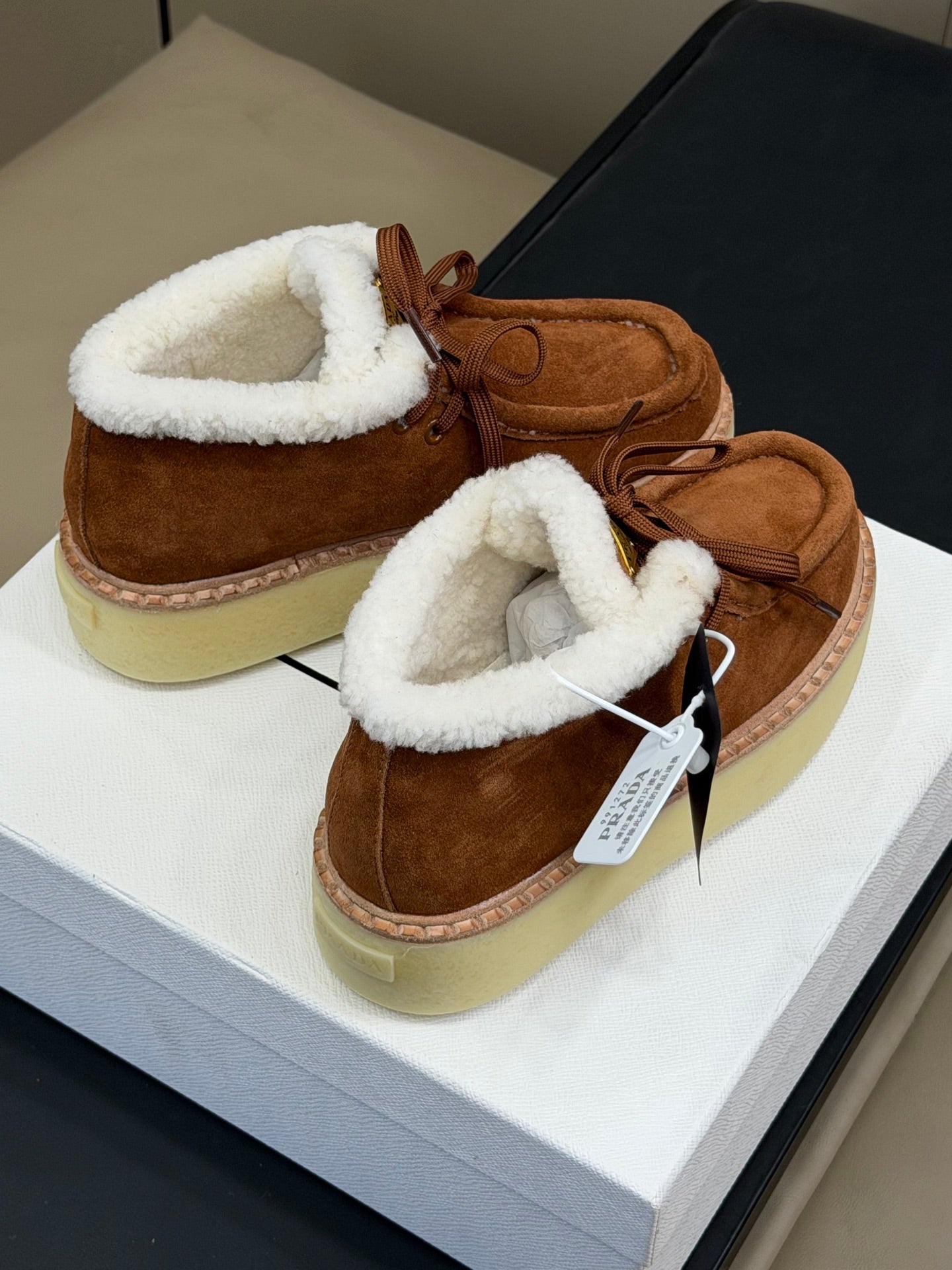 PRADA 25S HIGH-TOP SHOES 40 MM IN DARK BROWN SUEDE SHEARLING-LINED - 35