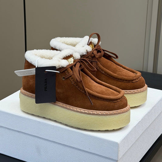 PRADA 25S HIGH-TOP SHOES 40 MM IN DARK BROWN SUEDE SHEARLING-LINED - 35