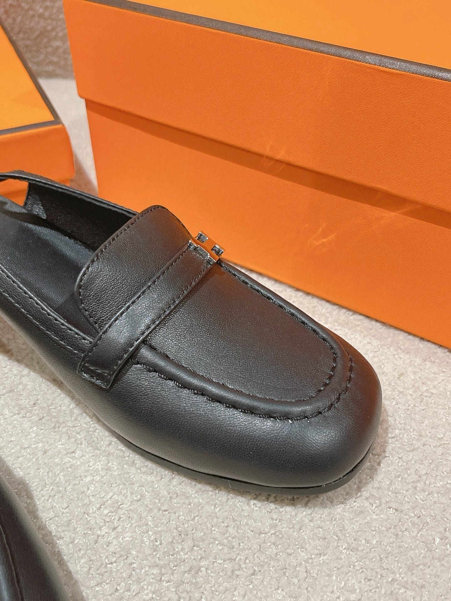 INFINIE 50 PUMP BLACK LAMBSKIN - 35