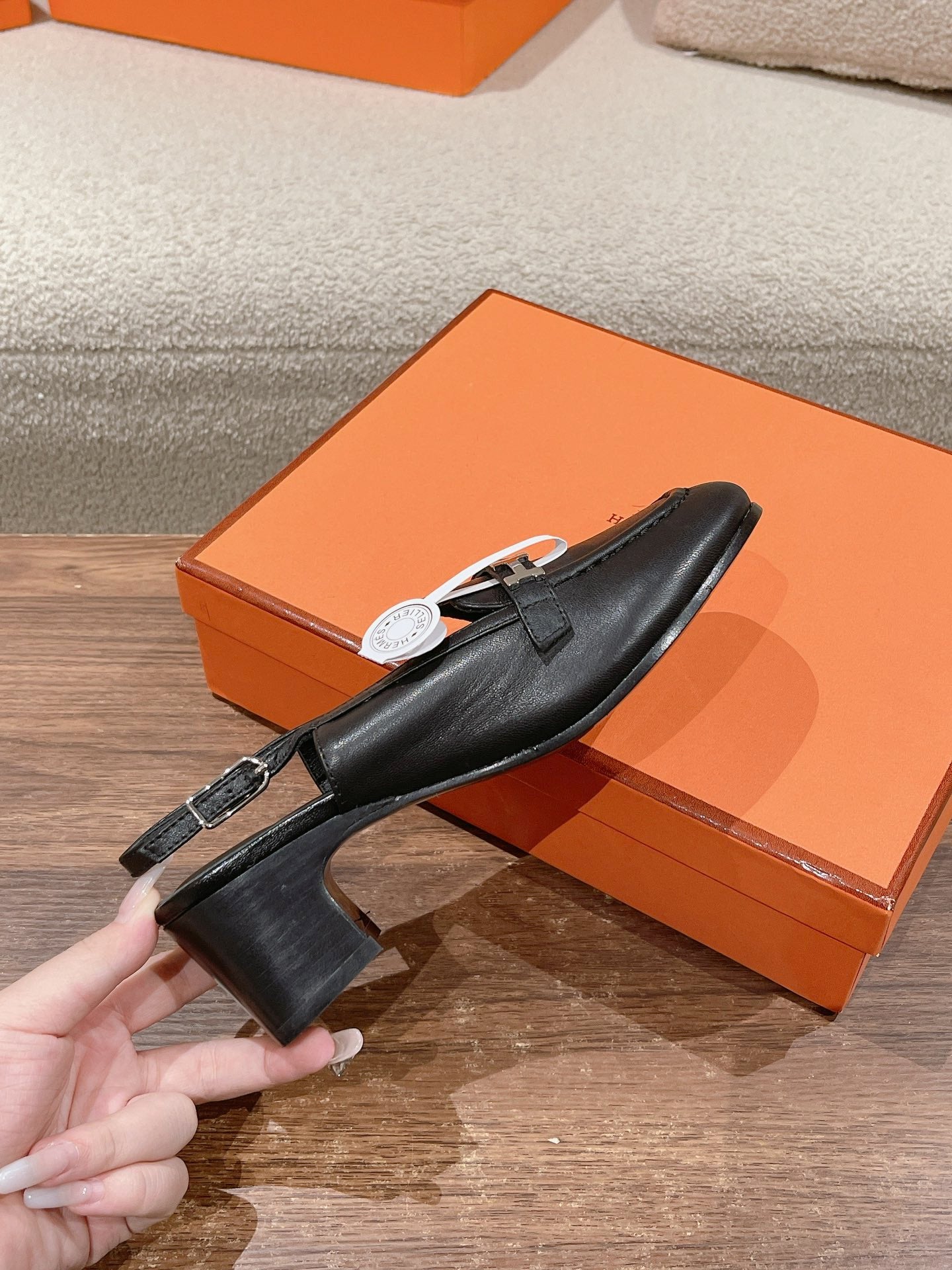 INFINIE 50 PUMP BLACK LAMBSKIN - 35