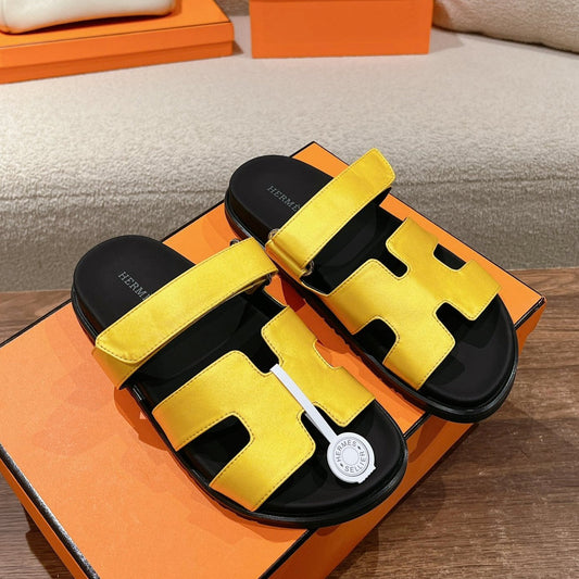 CHYPRE SANDAL BLACK MIX BRIGHT YELLOW CALFSKIN - 35