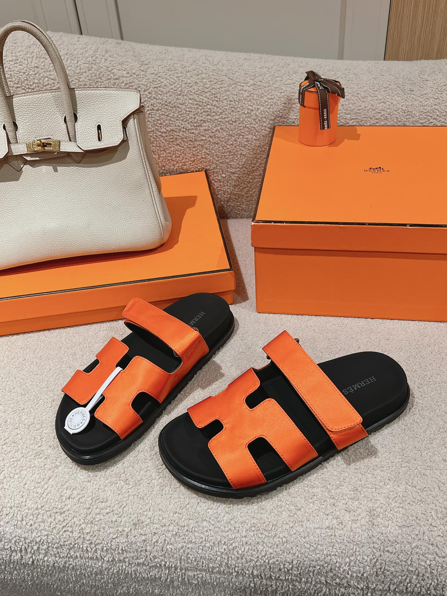 CHYPRE SANDAL BLACK MIX DARK ORANGE CALFSKIN - 35