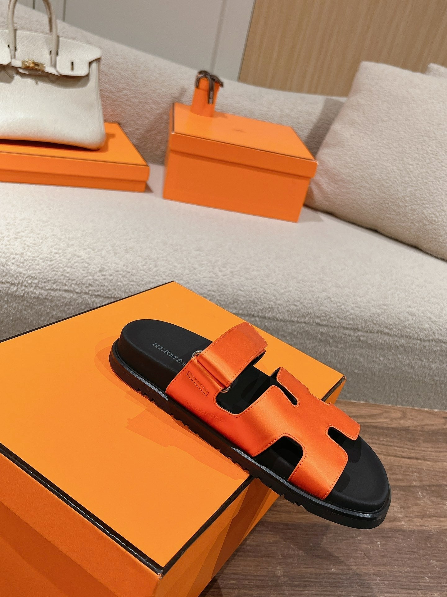 CHYPRE SANDAL BLACK MIX DARK ORANGE CALFSKIN - 35