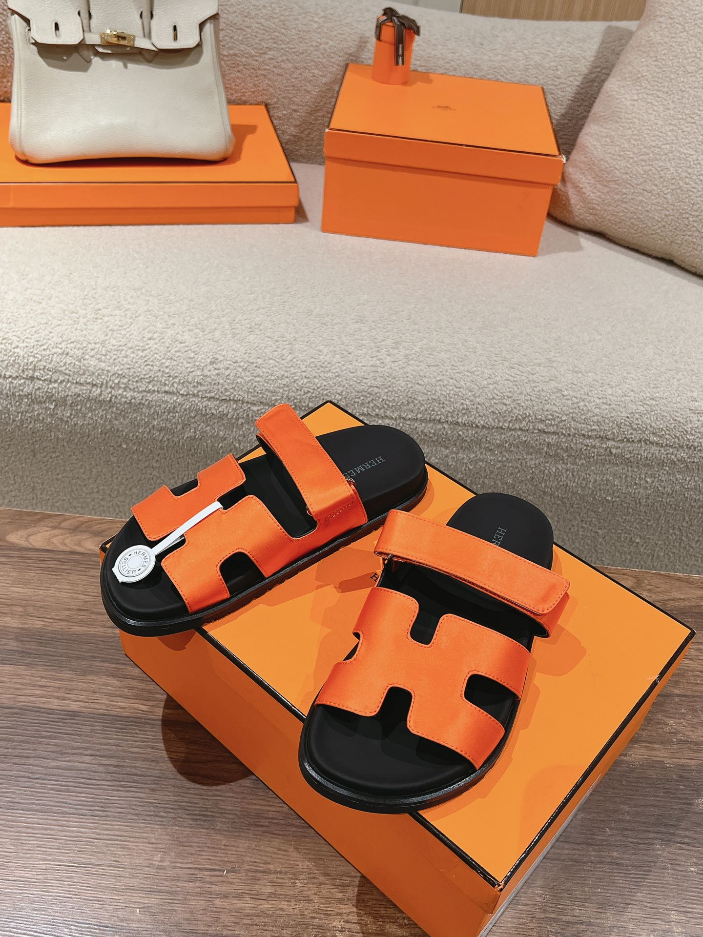 CHYPRE SANDAL BLACK MIX DARK ORANGE CALFSKIN - 35