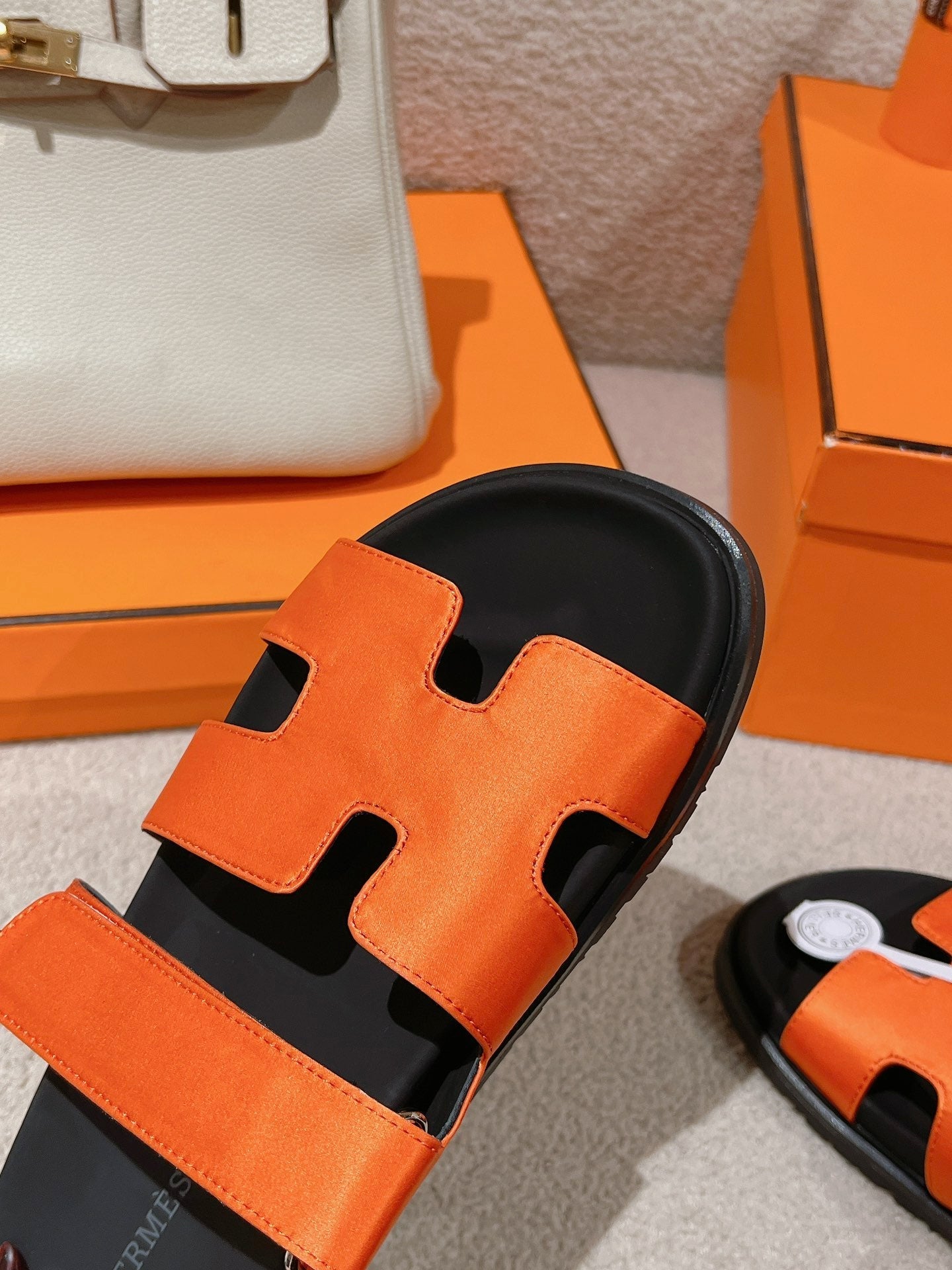 CHYPRE SANDAL BLACK MIX DARK ORANGE CALFSKIN - 35