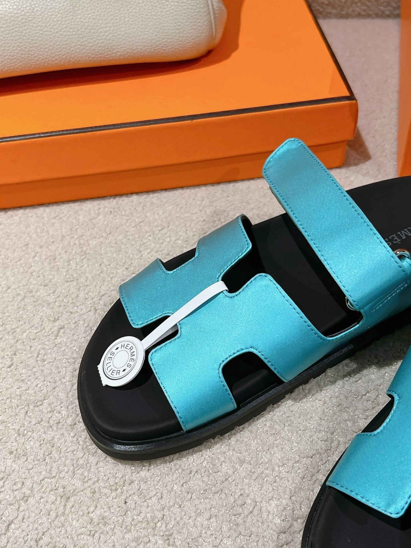 CHYPRE SANDAL BLACK MIX SKY CALFSKIN - 35