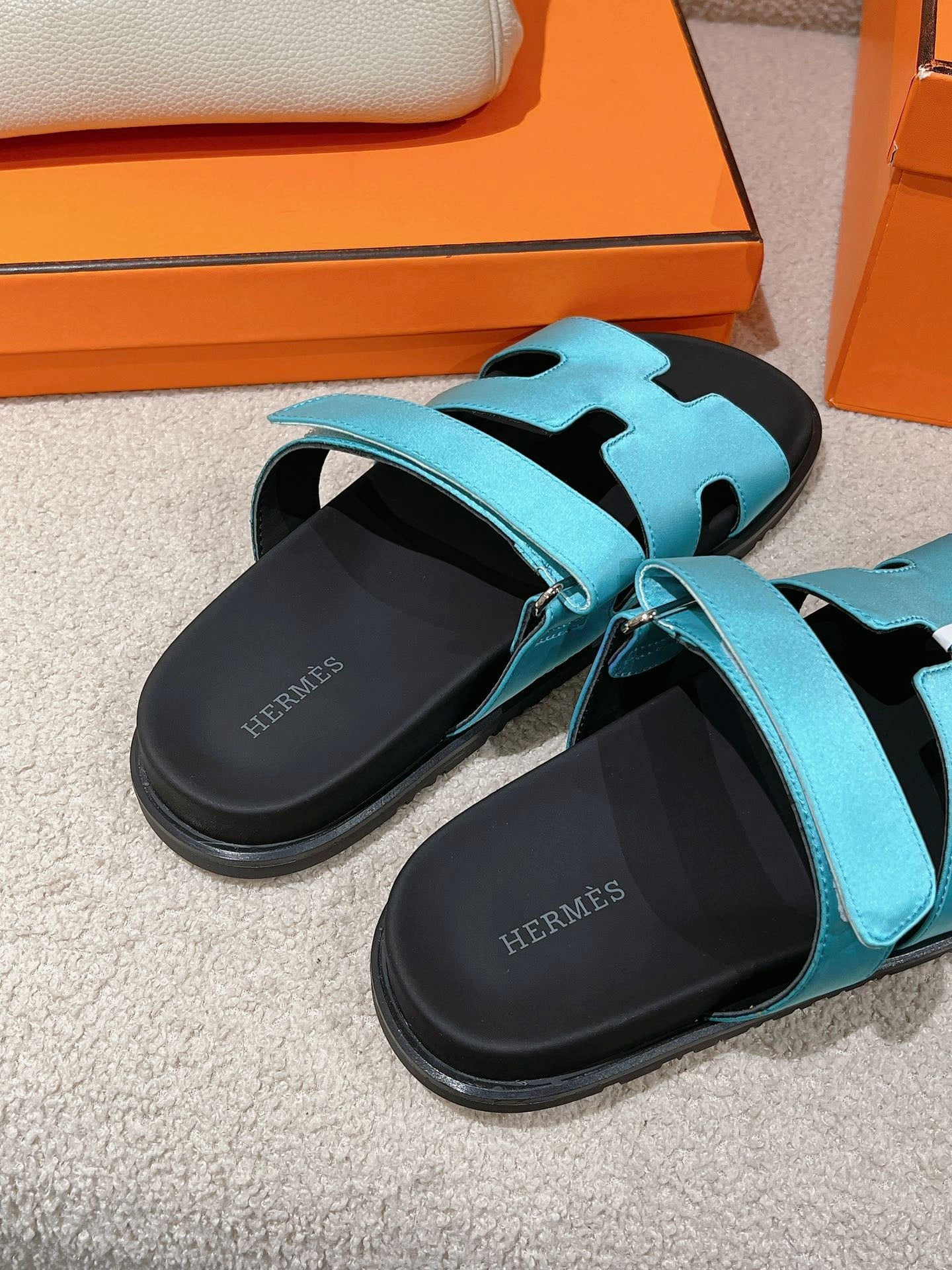 CHYPRE SANDAL BLACK MIX SKY CALFSKIN - 35