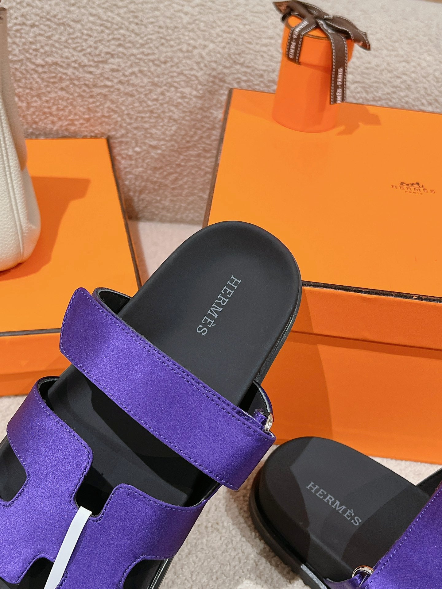 CHYPRE SANDAL BLACK MIX IMPERIAL BLUE CALFSKIN - 35