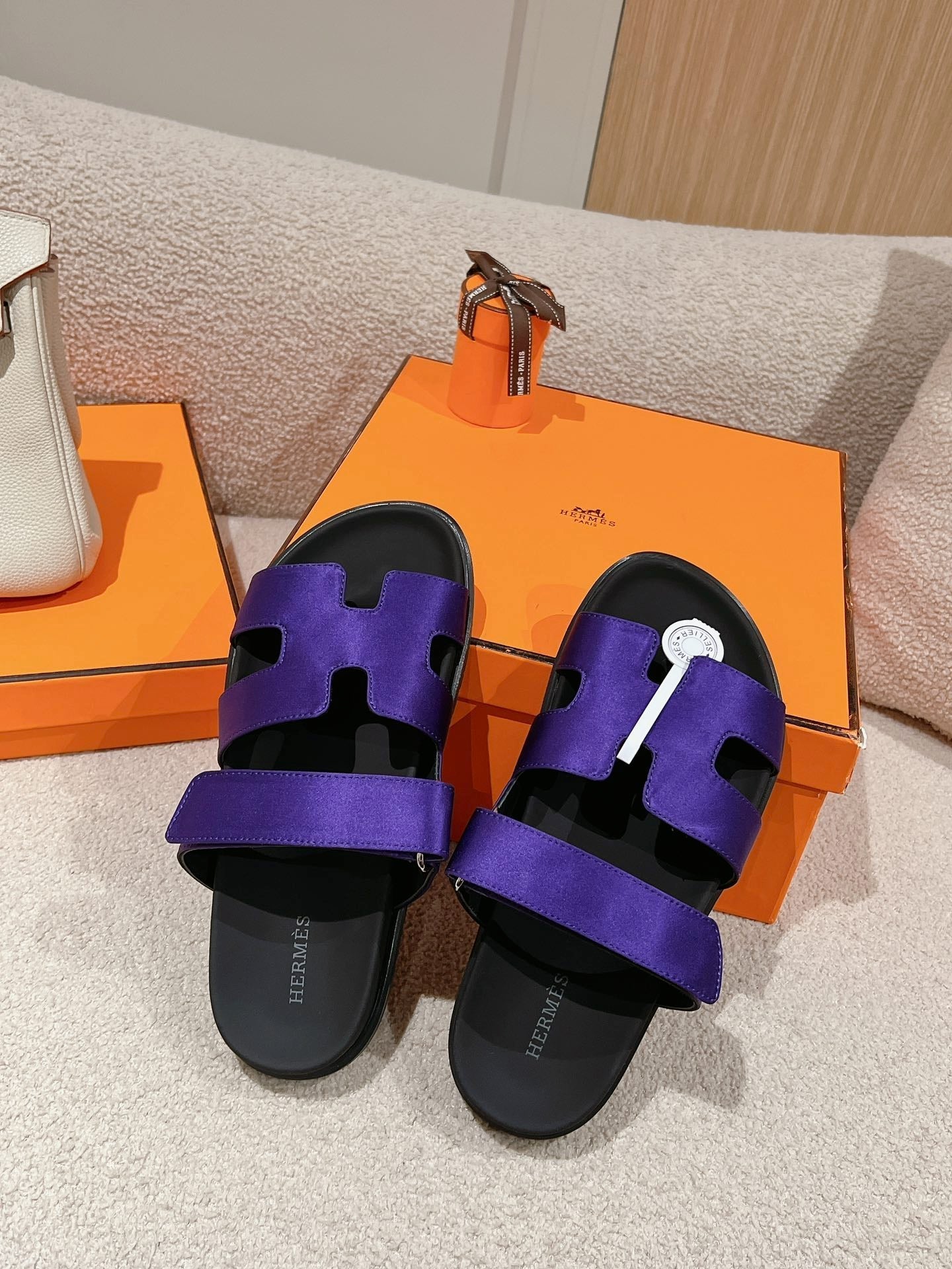 CHYPRE SANDAL BLACK MIX IMPERIAL BLUE CALFSKIN - 35