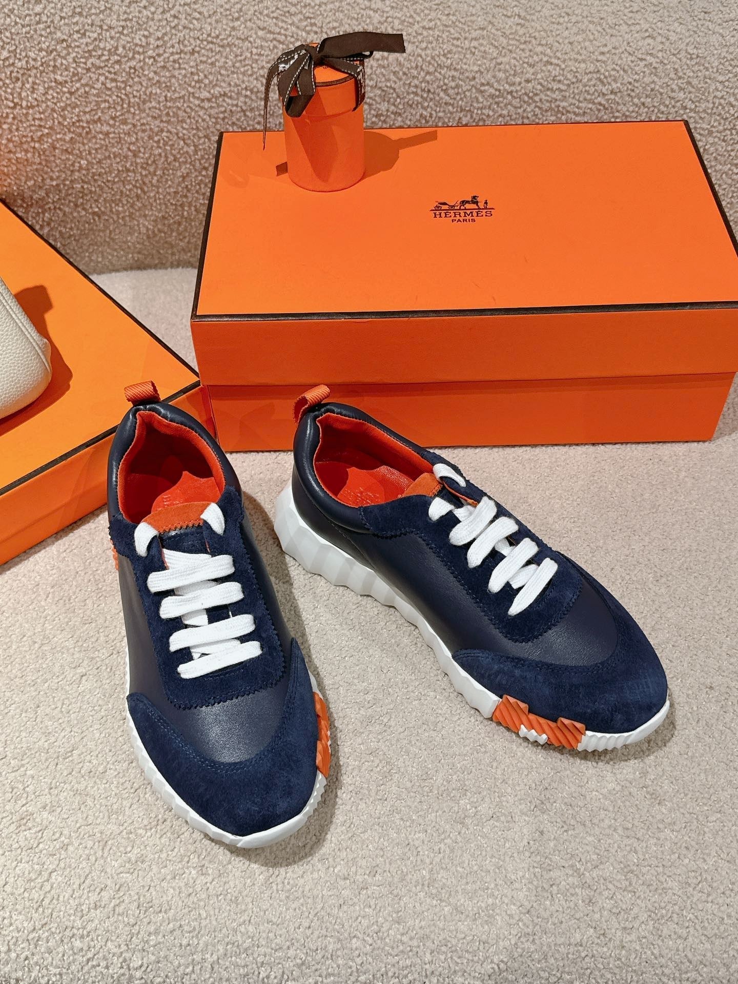 MAINLAND SNEAKER IN NAVY BLUE SUEDE AND CALFSKIN 959294 - 35