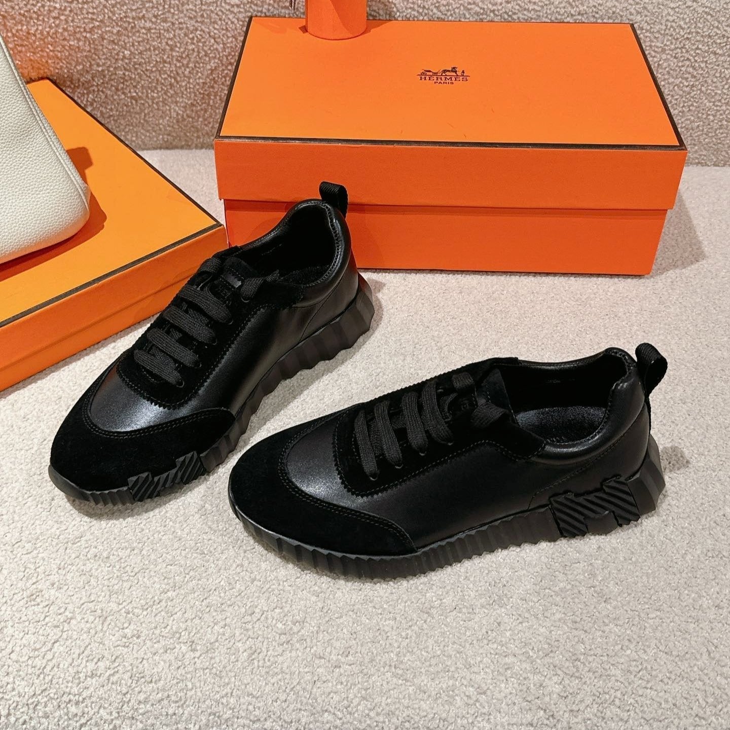MAINLAND SNEAKER IN FULL BLACK SUEDE AND CALFSKIN - 35