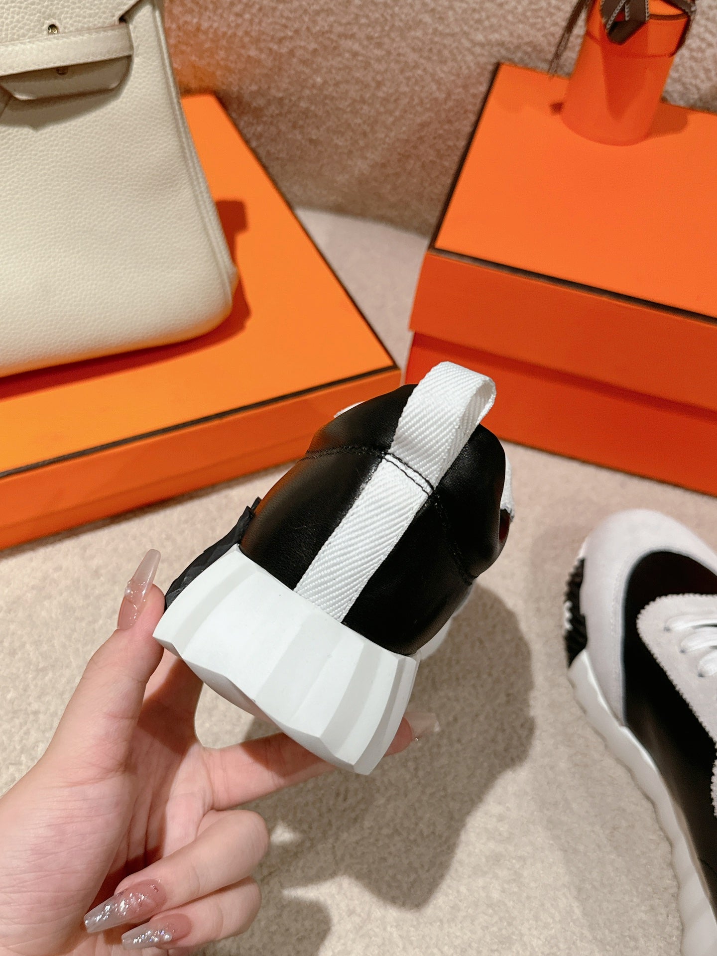 MAINLAND SNEAKER IN PALE GRAY SUEDE AND BLACK CALFSKIN - 35
