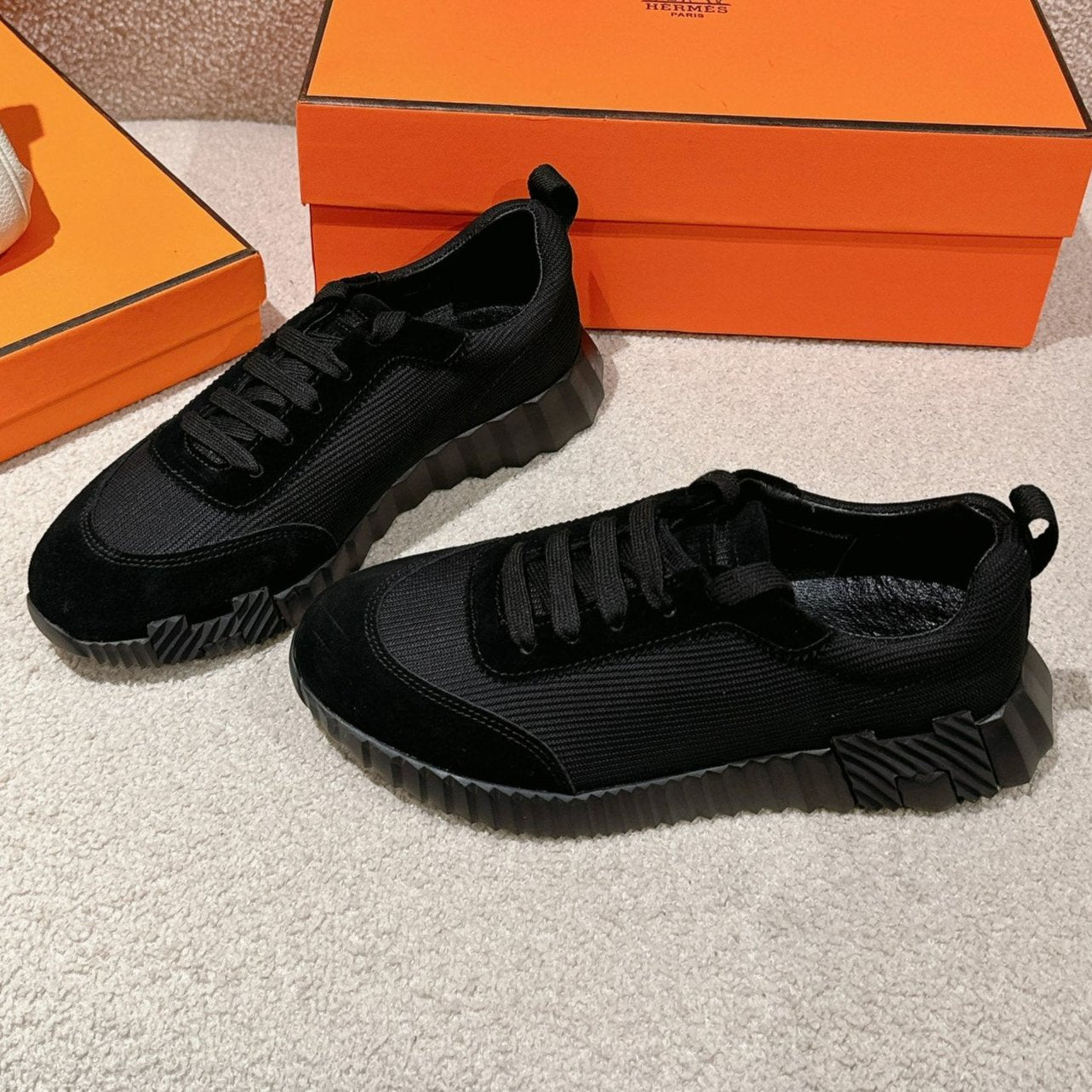 MAINLAND SNEAKER IN FULL BLACK SUEDE AND BREATHABLE MESH FABRIC - 35