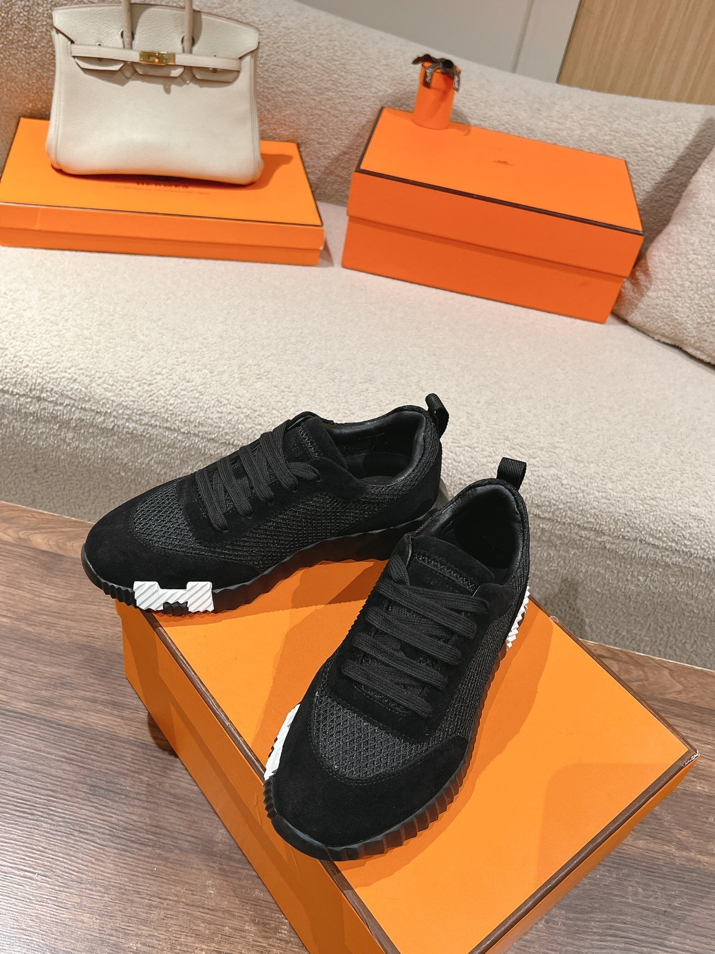 MAINLAND SNEAKER IN BLACK SUEDE AND BREATHABLE MESH FABRIC - 35