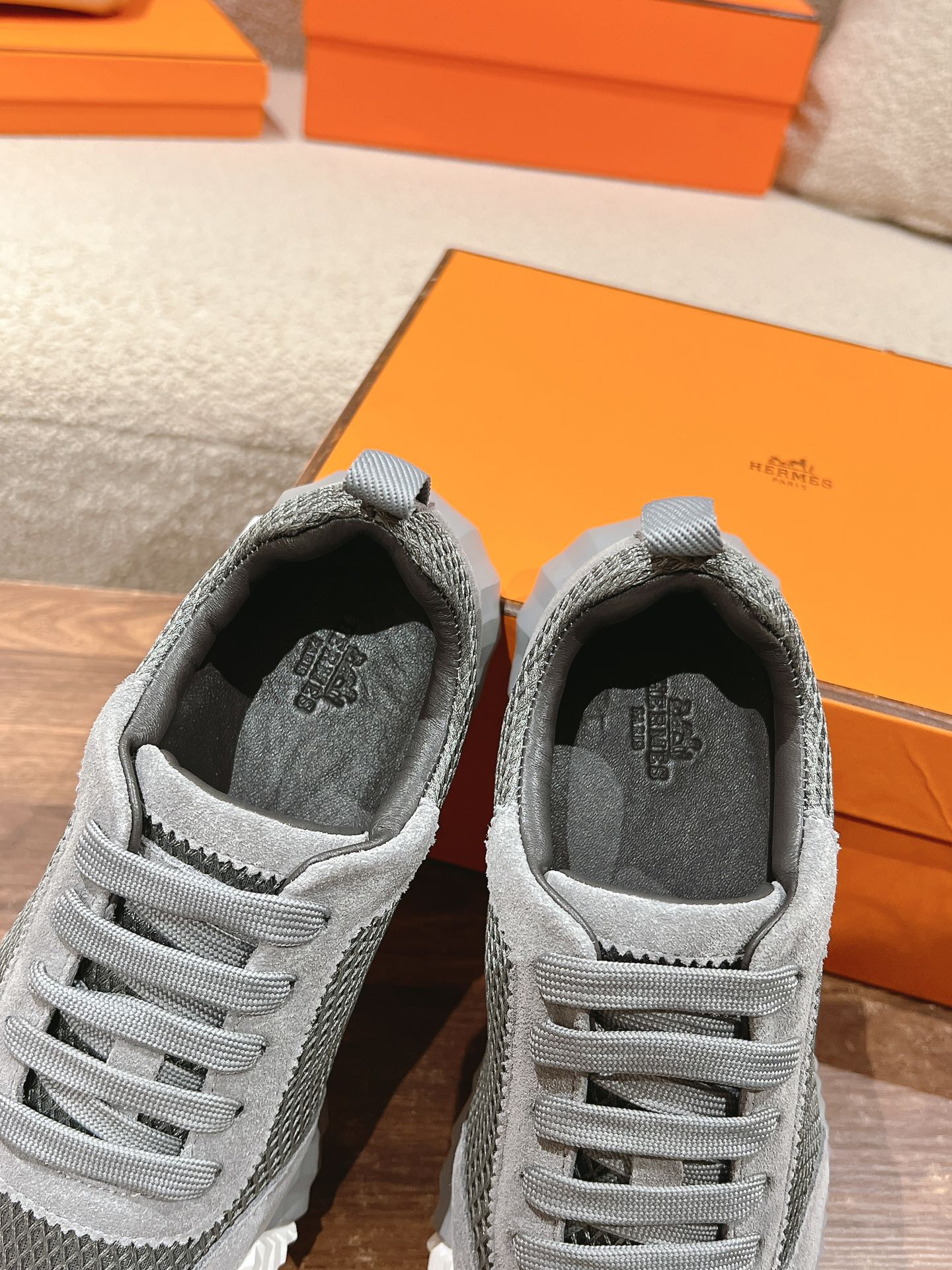 MAINLAND SNEAKER IN MOUSE GRAY SUEDE AND BREATHABLE MESH FABRIC - 35