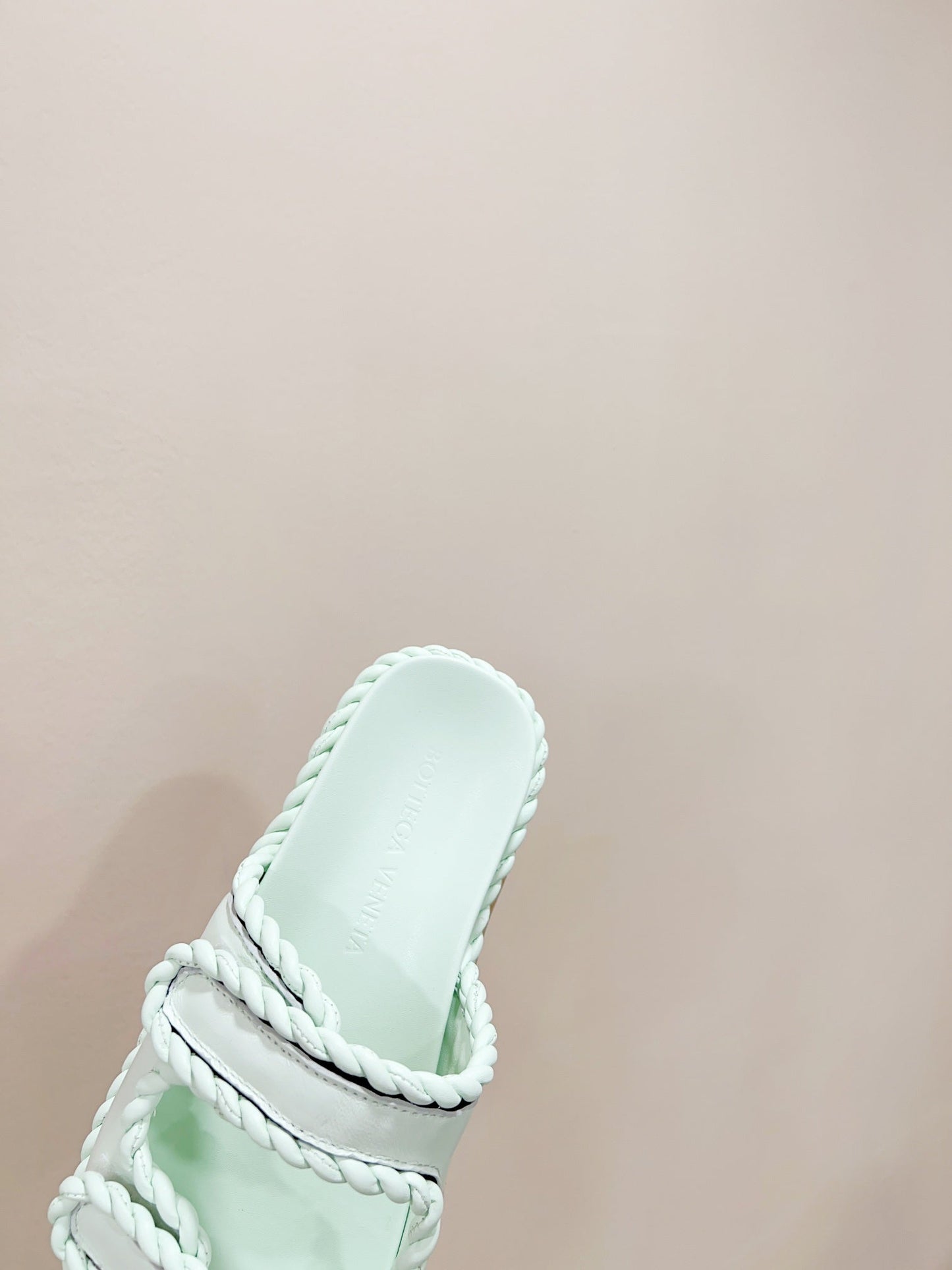 REFINED DAD SANDAL IN PISTACHIO GREEN LAMBSKIN MULE - 35