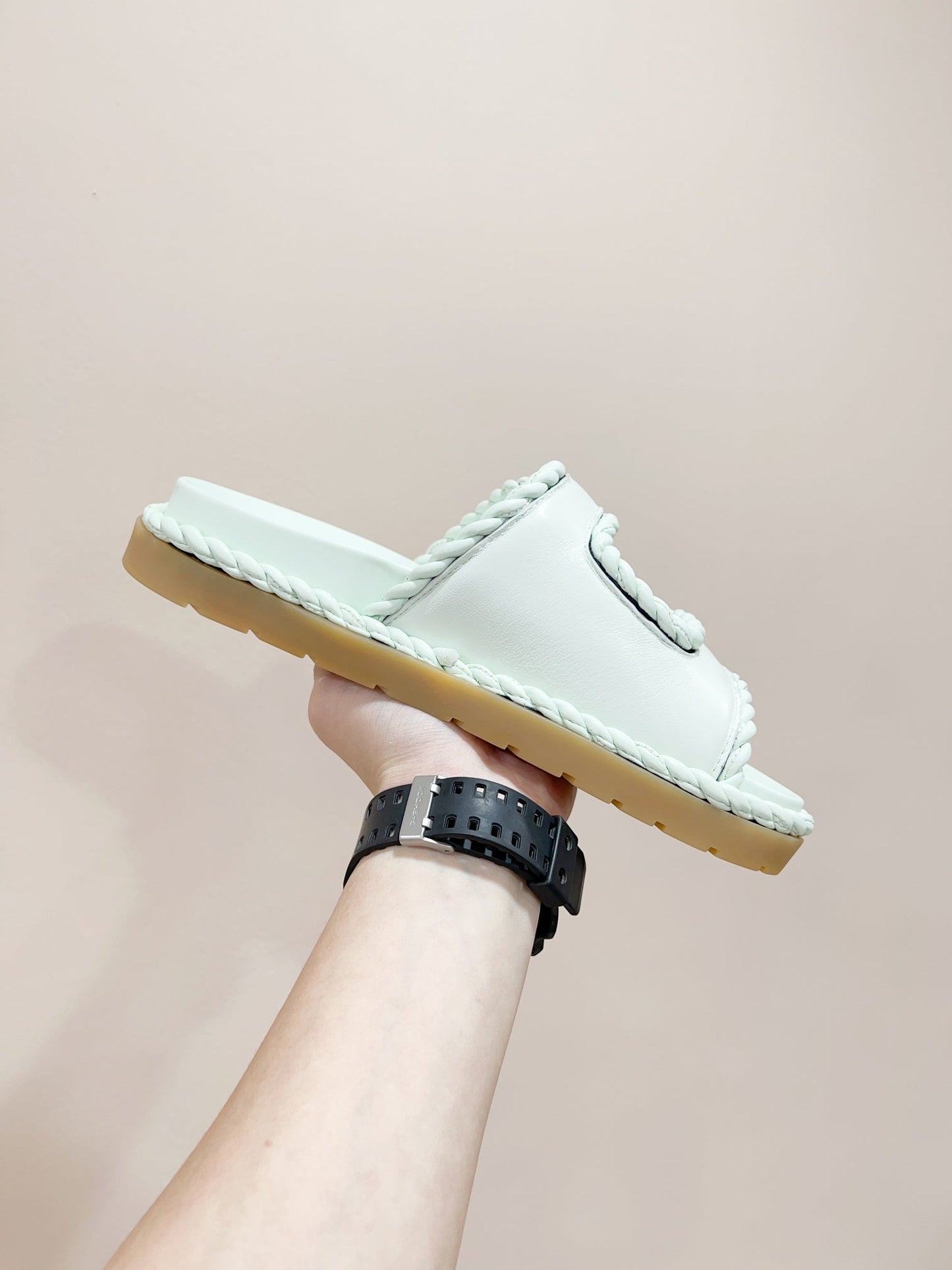 REFINED DAD SANDAL IN PISTACHIO GREEN LAMBSKIN MULE - 35