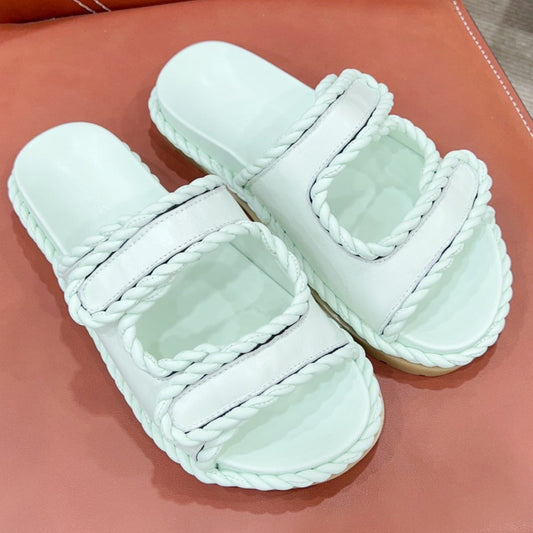 REFINED DAD SANDAL IN PISTACHIO GREEN LAMBSKIN MULE - 35