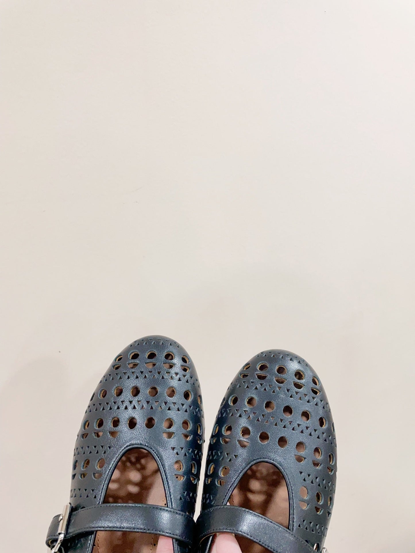 ALAIA HOLLOW BALLET FLAT IN BLACK LAMBSKIN - 35