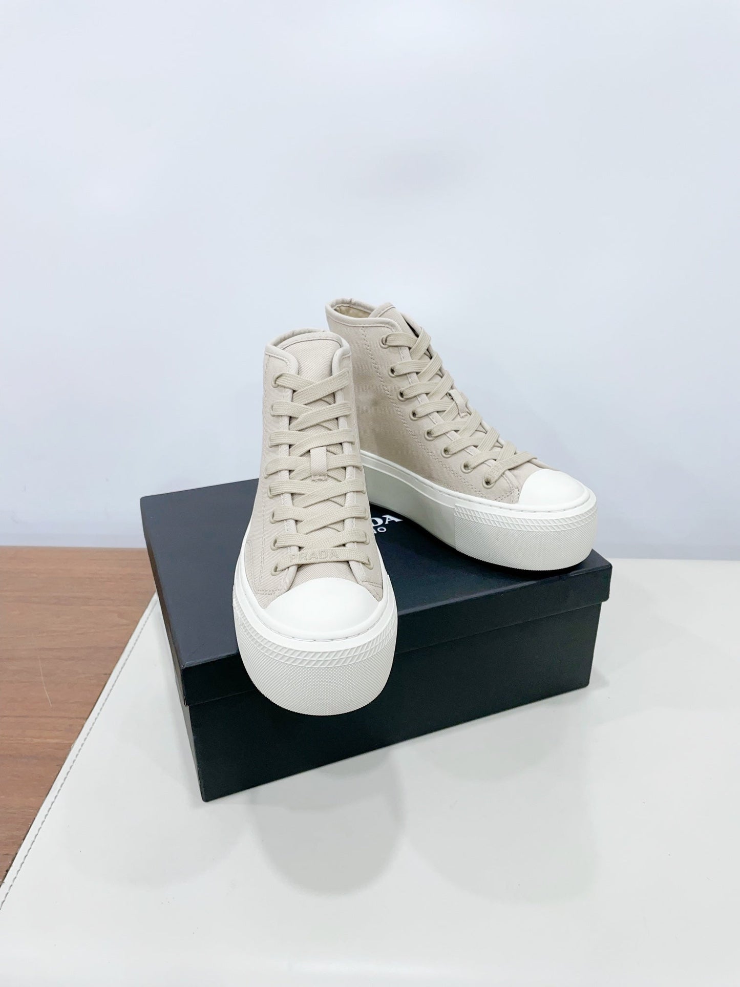 HIGH-TOP SEANKERS IN BEIGE CANVAS - 35