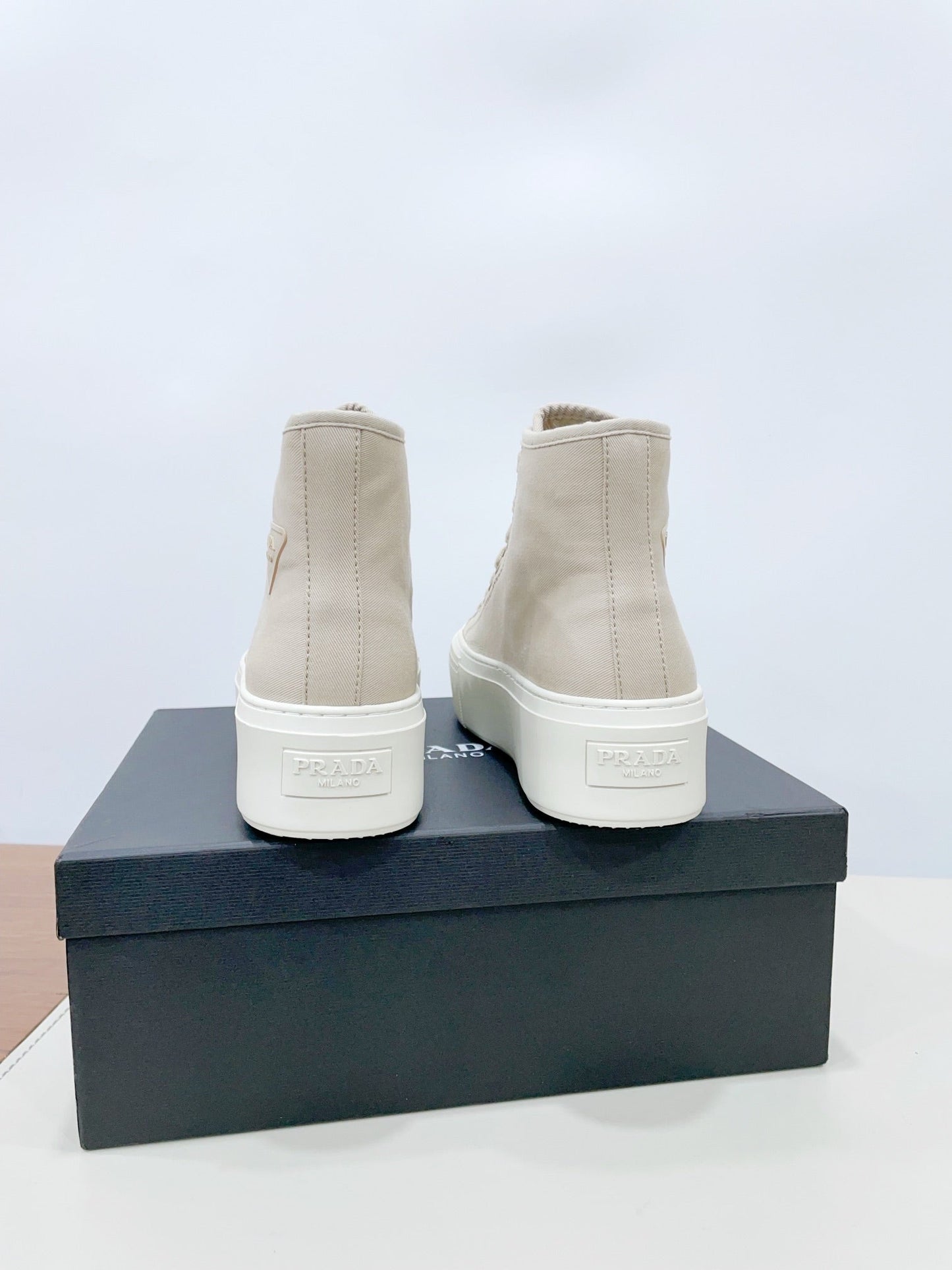 HIGH-TOP SEANKERS IN BEIGE CANVAS - 35