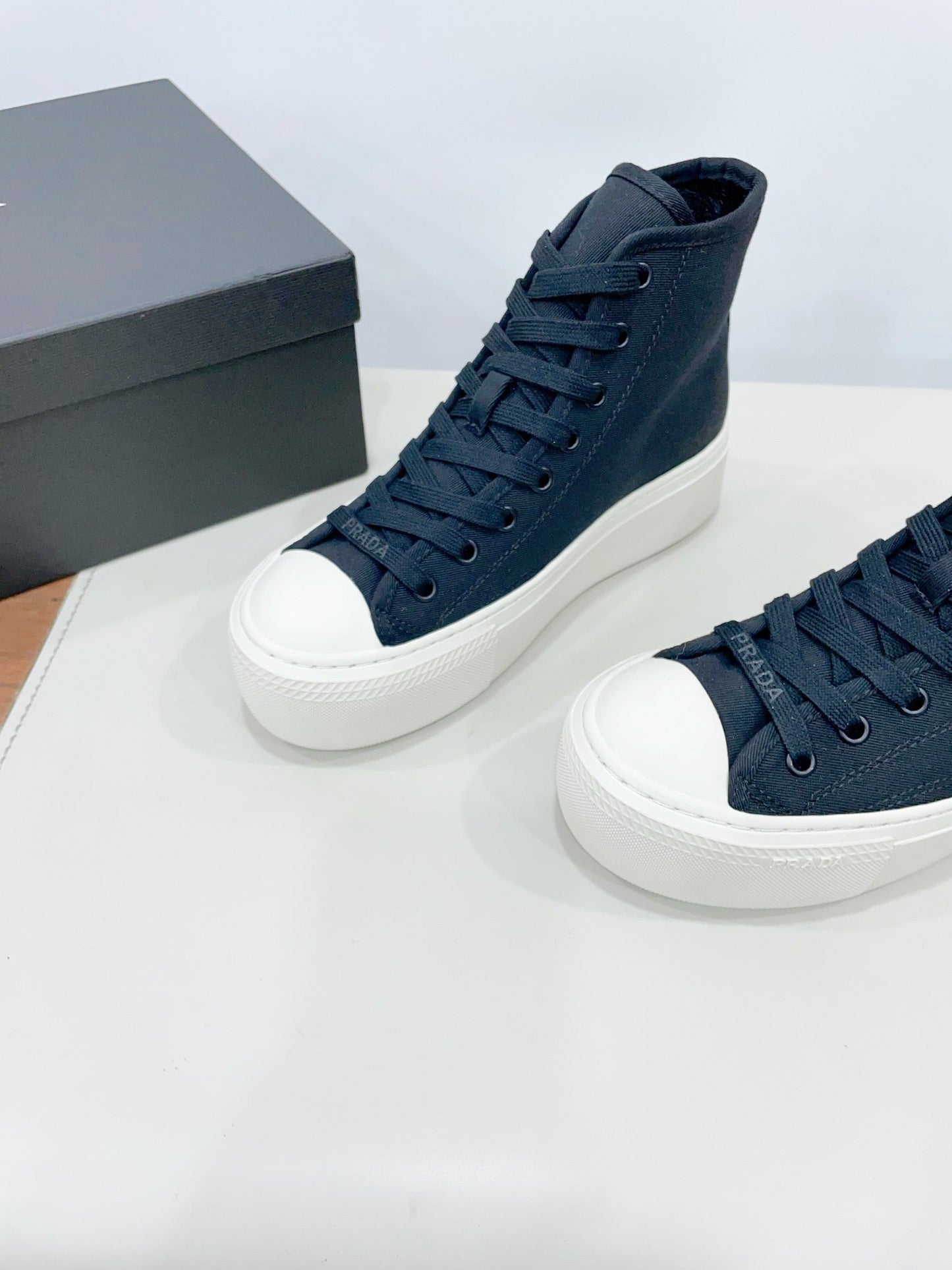 HIGH-TOP SEANKERS IN SPACE BLUE CANVAS - 35