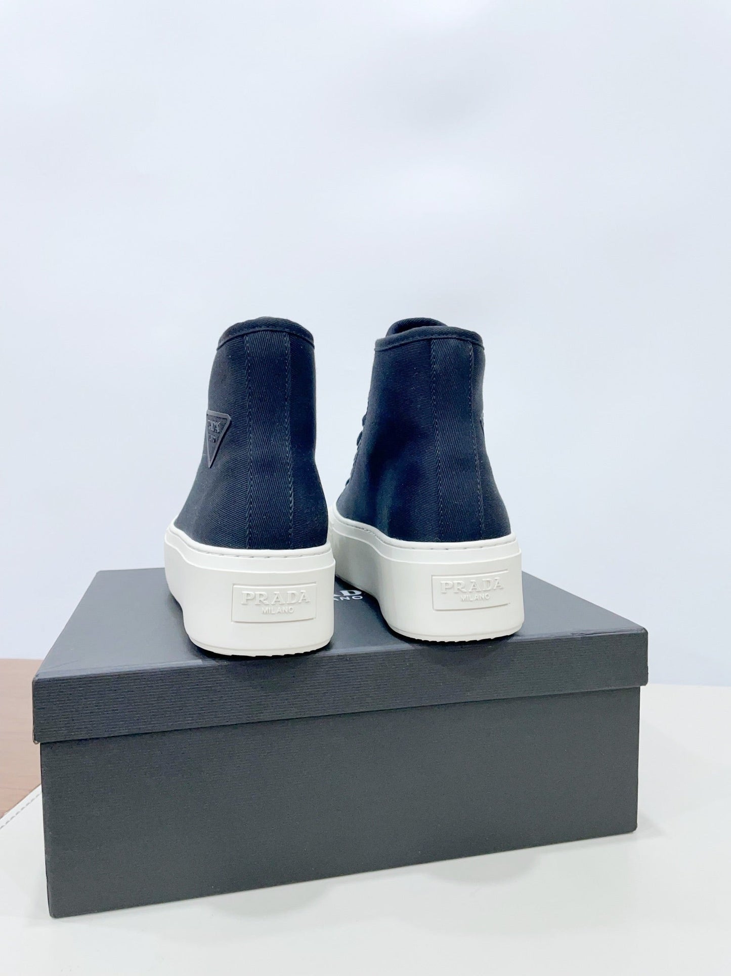 HIGH-TOP SEANKERS IN SPACE BLUE CANVAS - 35