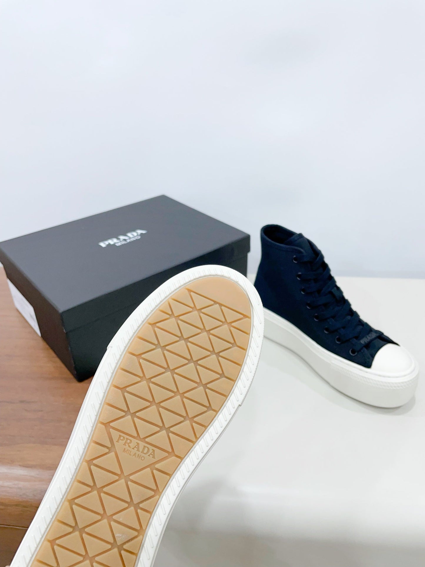HIGH-TOP SEANKERS IN SPACE BLUE CANVAS - 35