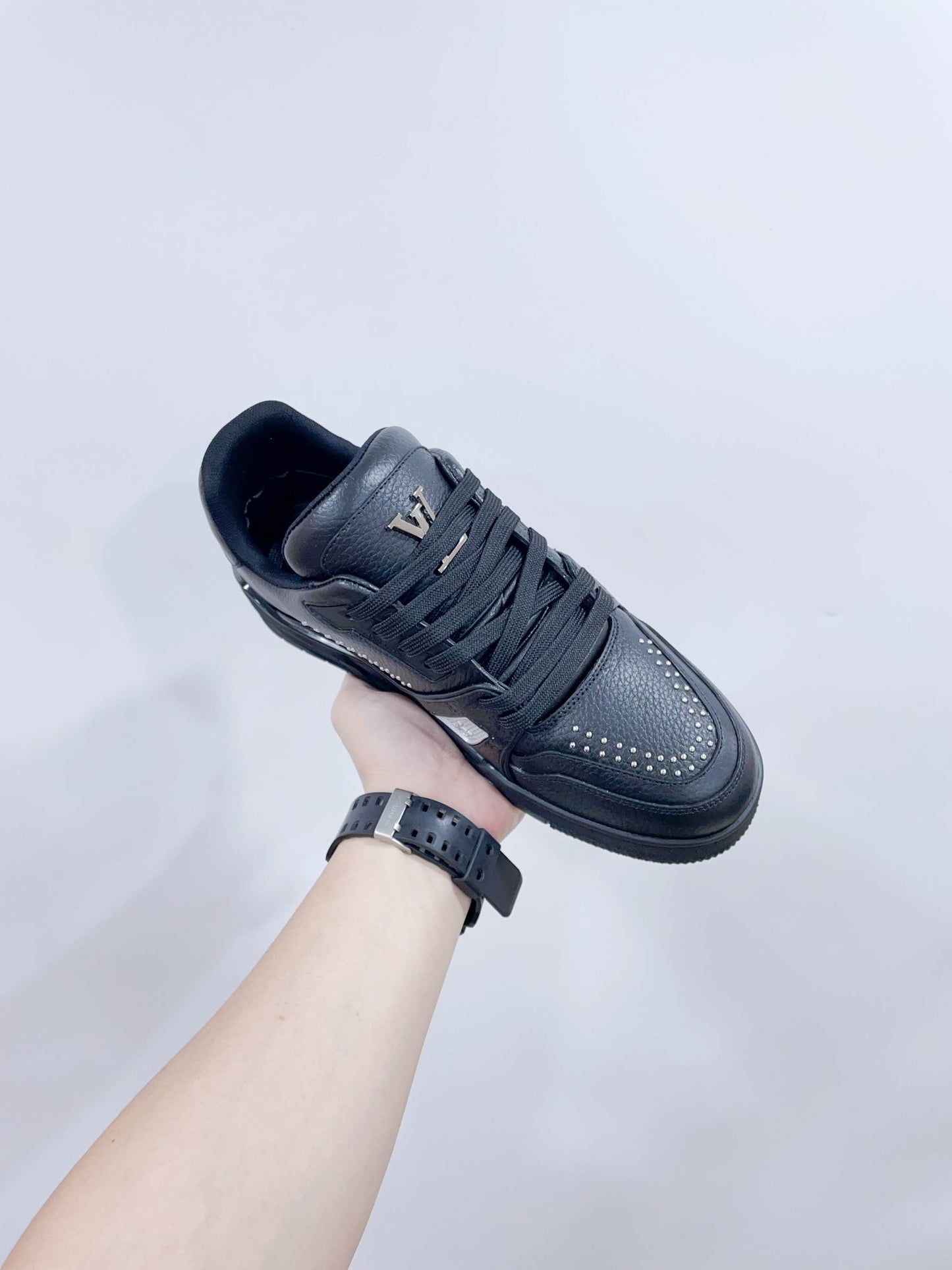 TRAINER SNEAKER IN BLACK CALFSKIN - 35