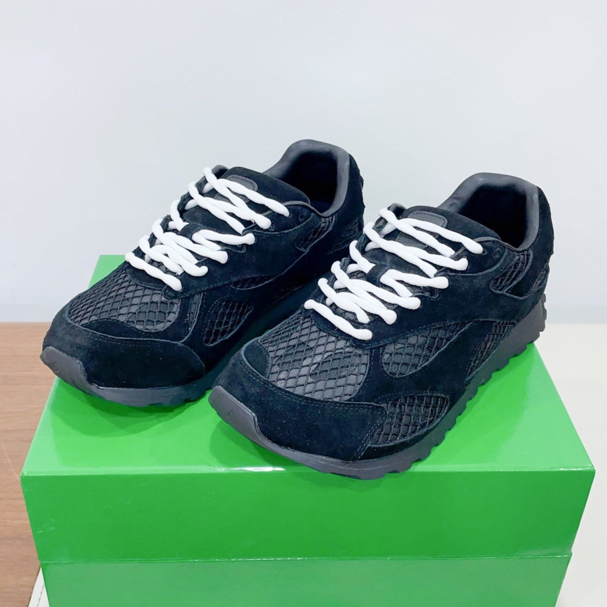 ORBIT SNEAKER IN BLACK SUEDE AND TECHNICAL MESH - 35