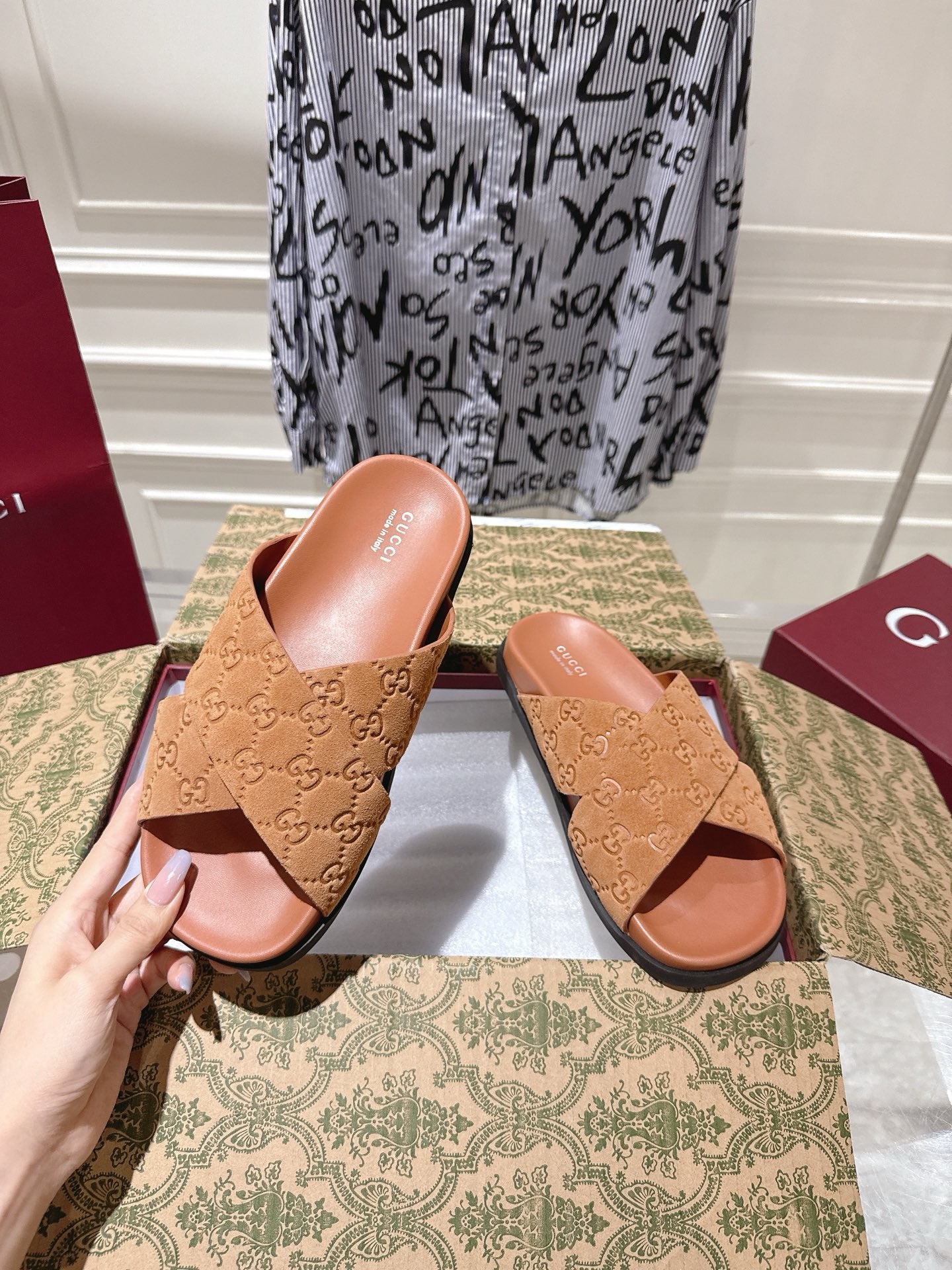 GG SLIDES IN BURNT ORANGE SUEDE WITH EMBOSSED LOGO STYLE 11 - 36
